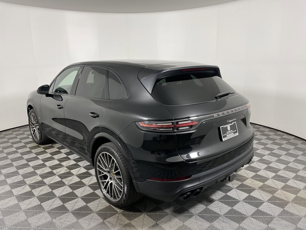 Certified 2023 Porsche Cayenne Platinum Edition SUV
