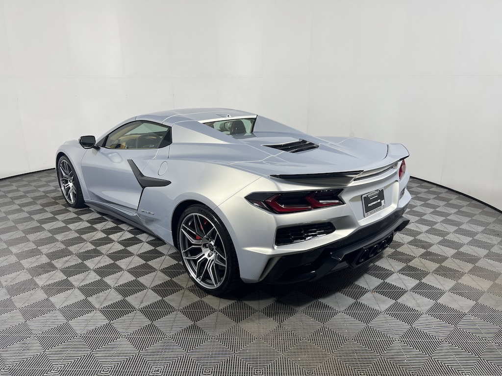 Used 2023 Chevrolet Corvette Z06 3LZ Convertible