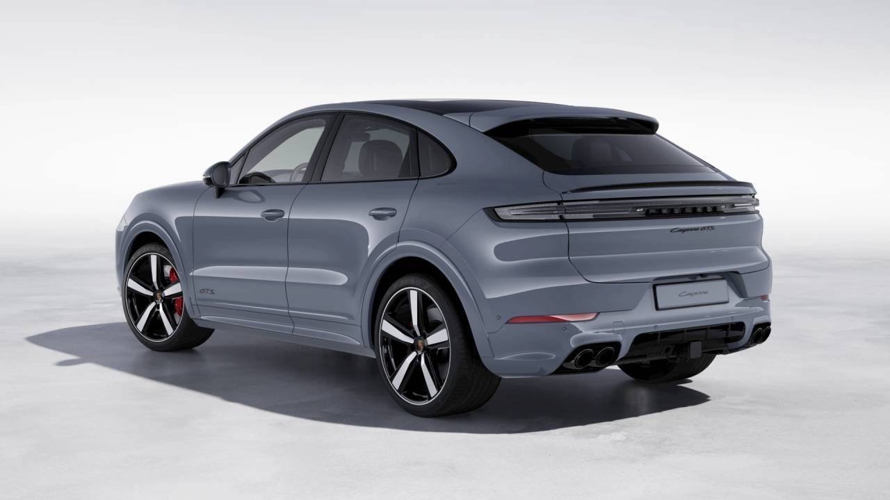 2026 Porsche Cayenne GTS Coupe photo 3