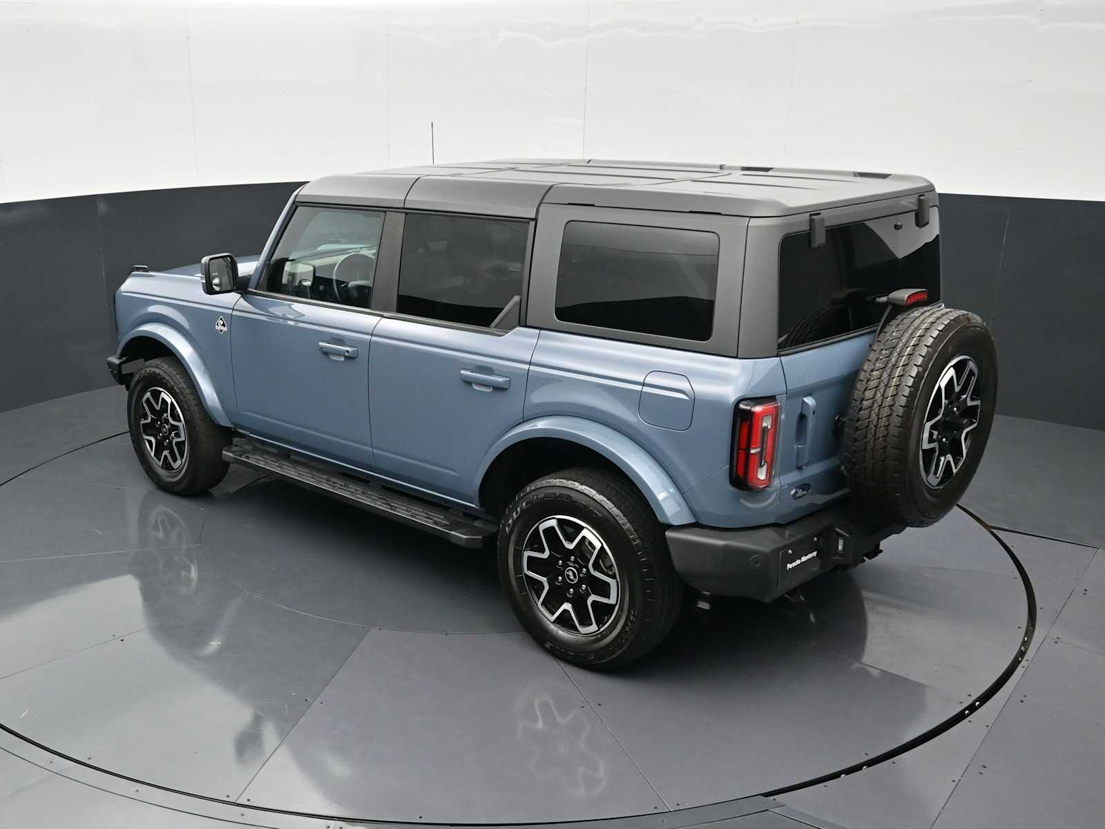 Thumbnail: 2023 Ford Bronco - 30