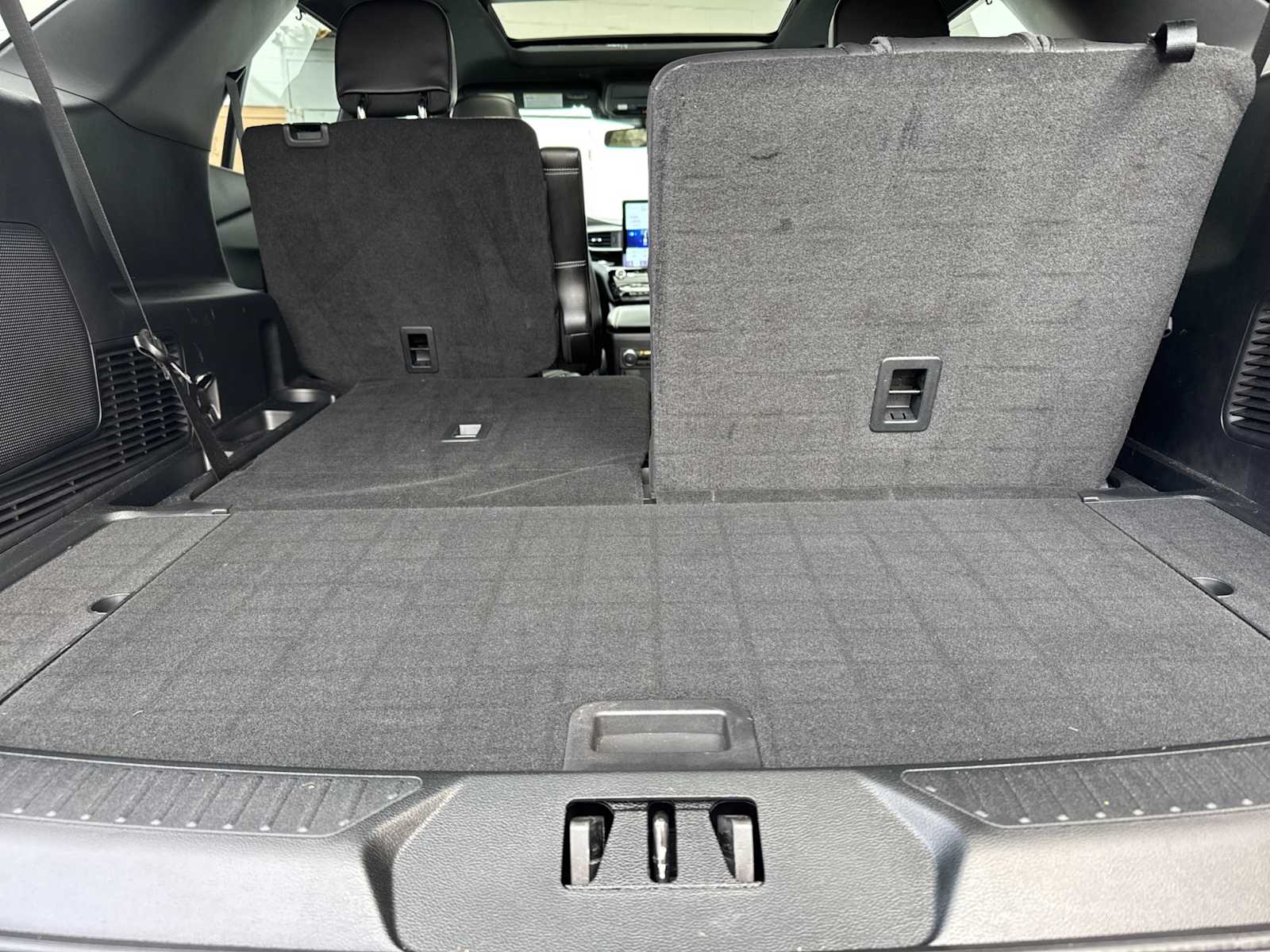 Thumbnail: 2023 Ford Explorer - 17