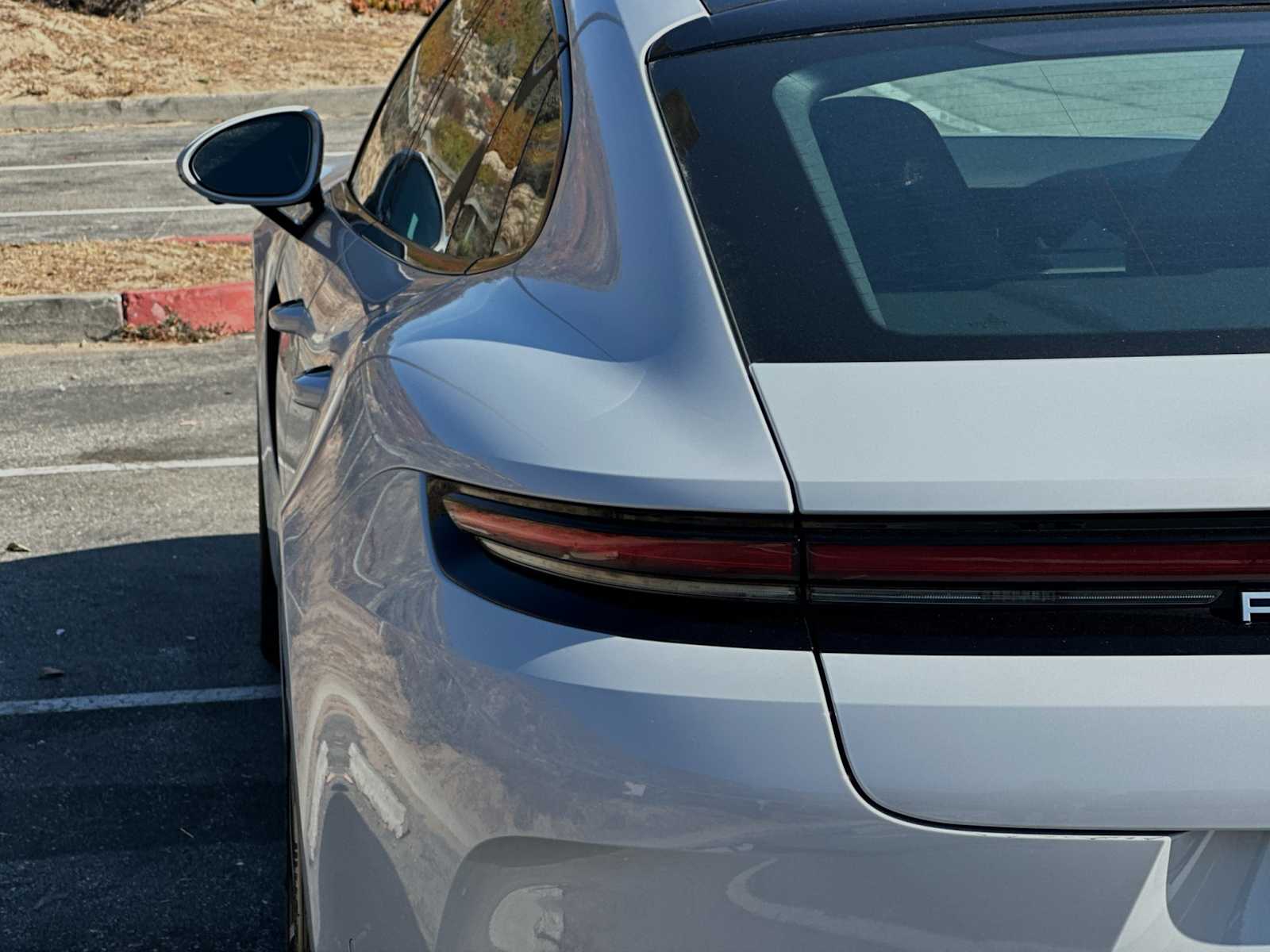Thumbnail: 2024 Porsche Panamera - 26