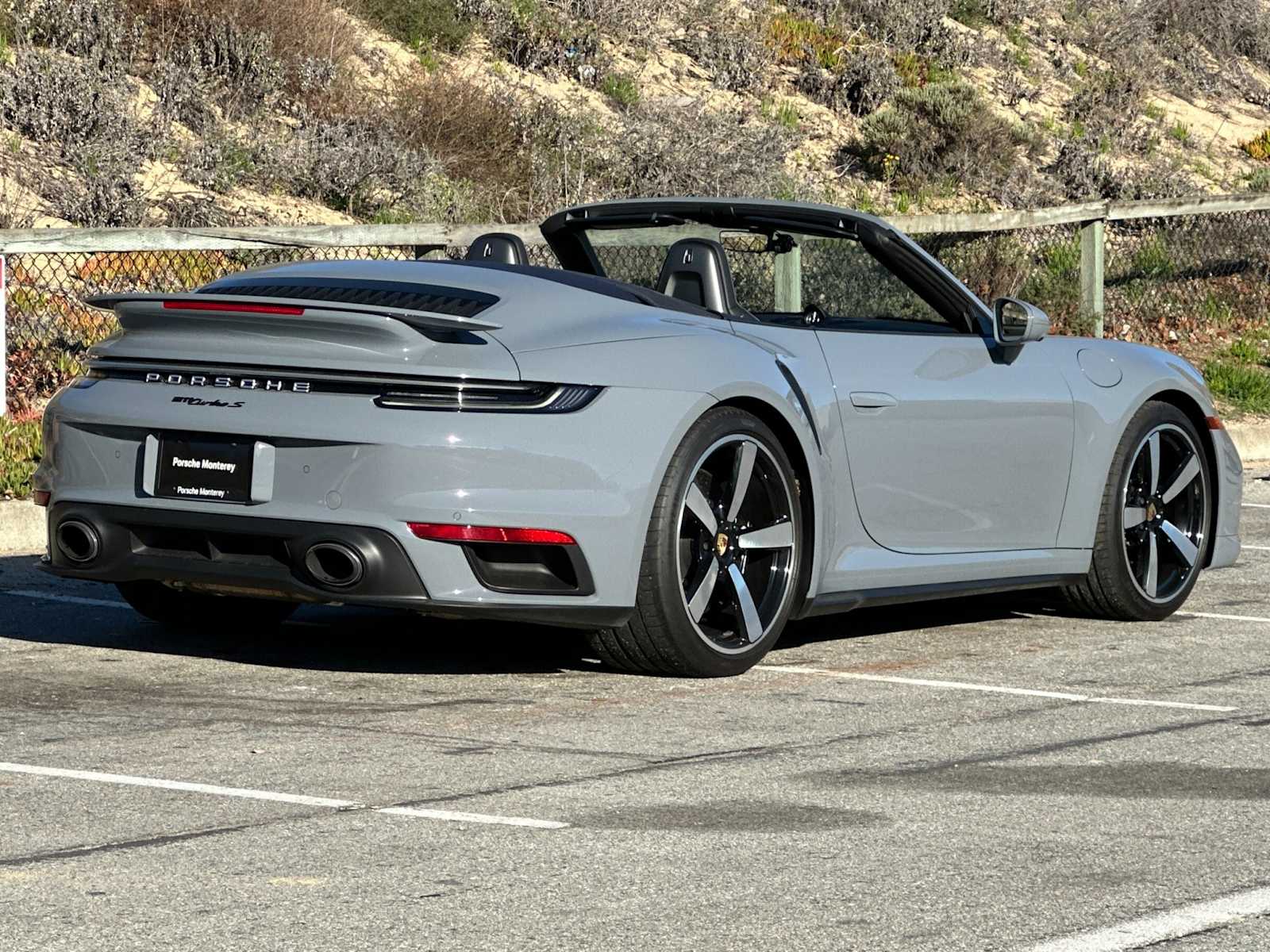 Thumbnail: 2023 Porsche 911 - 7
