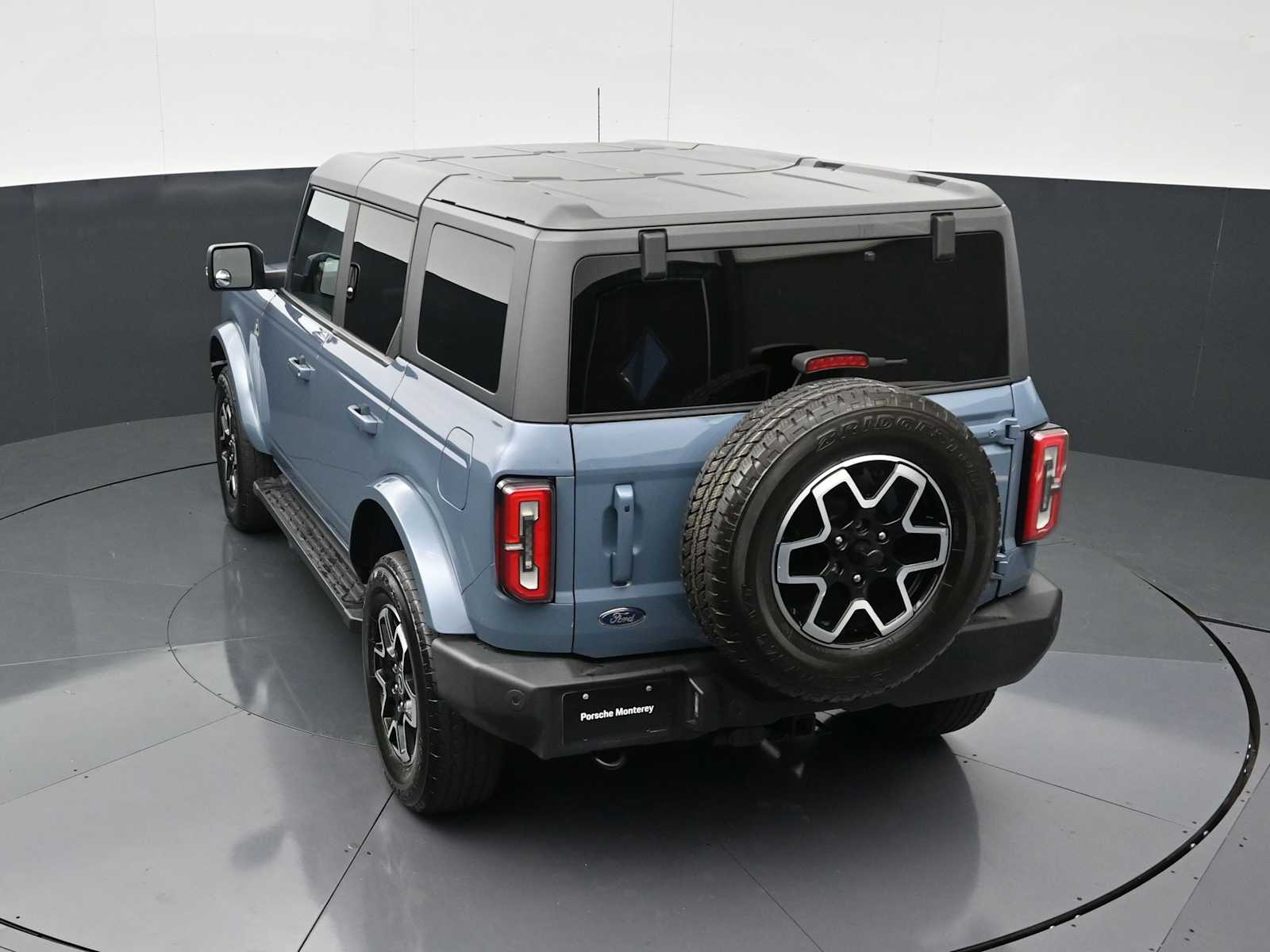Thumbnail: 2023 Ford Bronco - 31