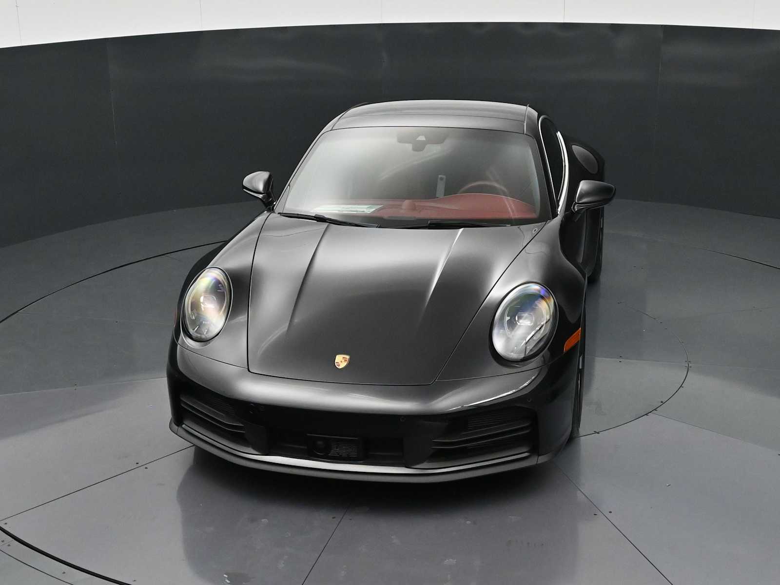 2025 Porsche 911 - Photo 34