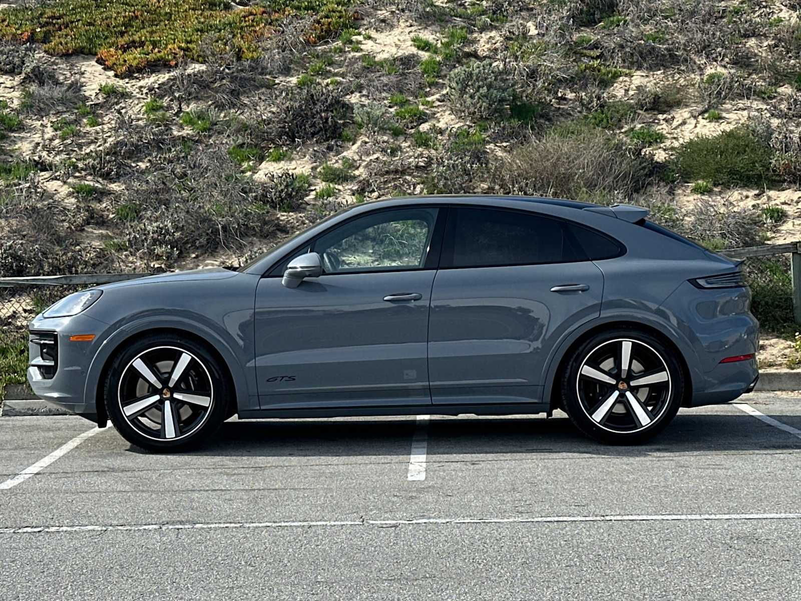 Thumbnail: 2026 Porsche  - 2