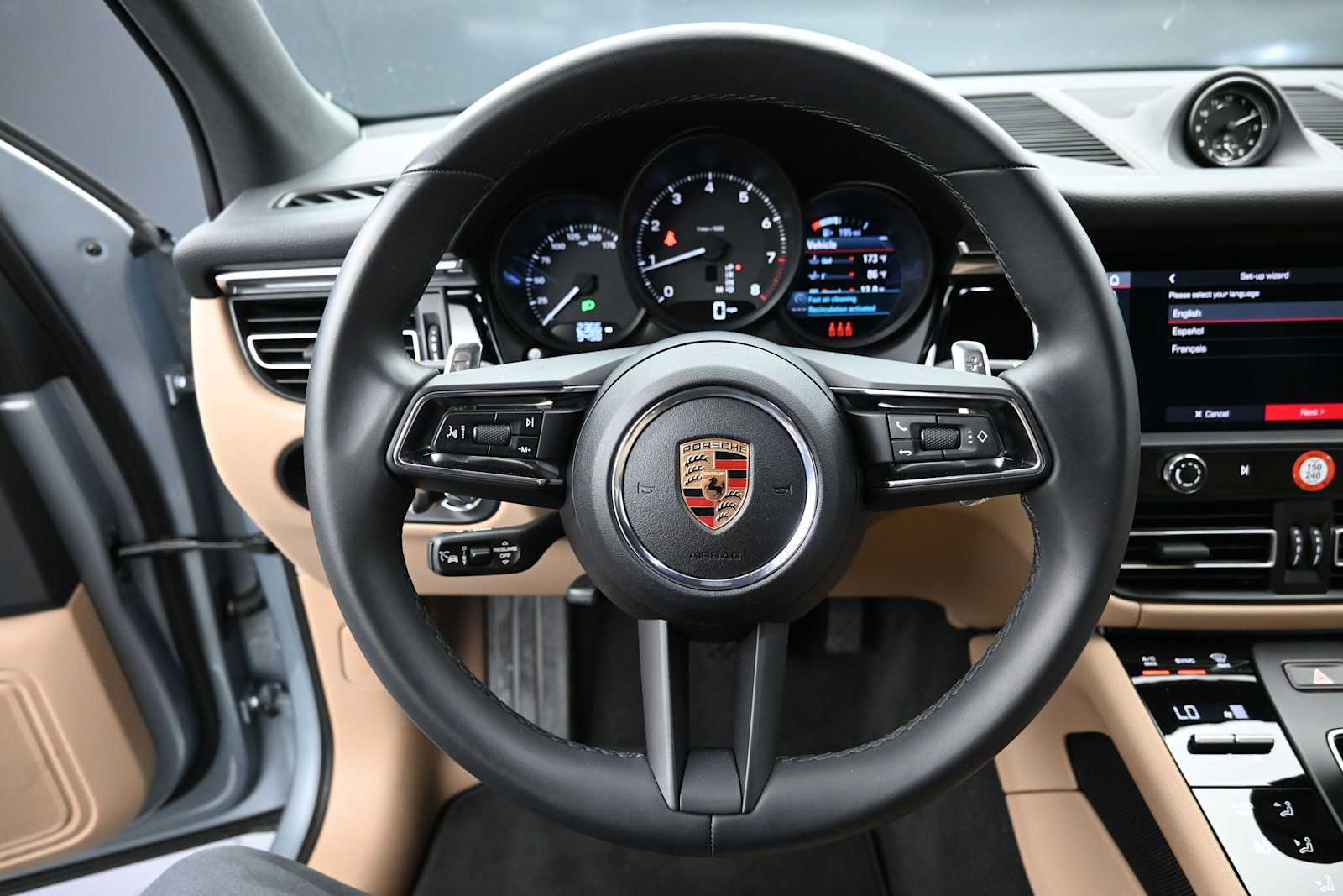 Thumbnail: 2025 Porsche Macan - 9