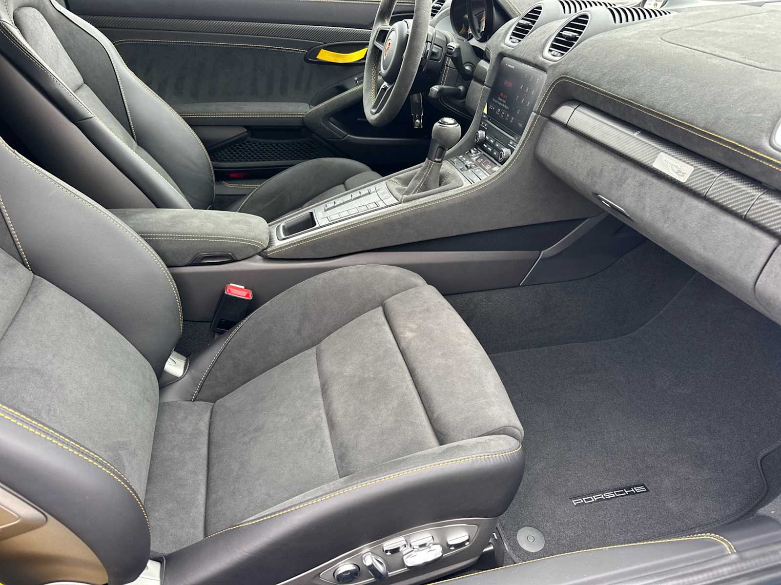 Thumbnail: 2023 Porsche 718 Cayman - 13