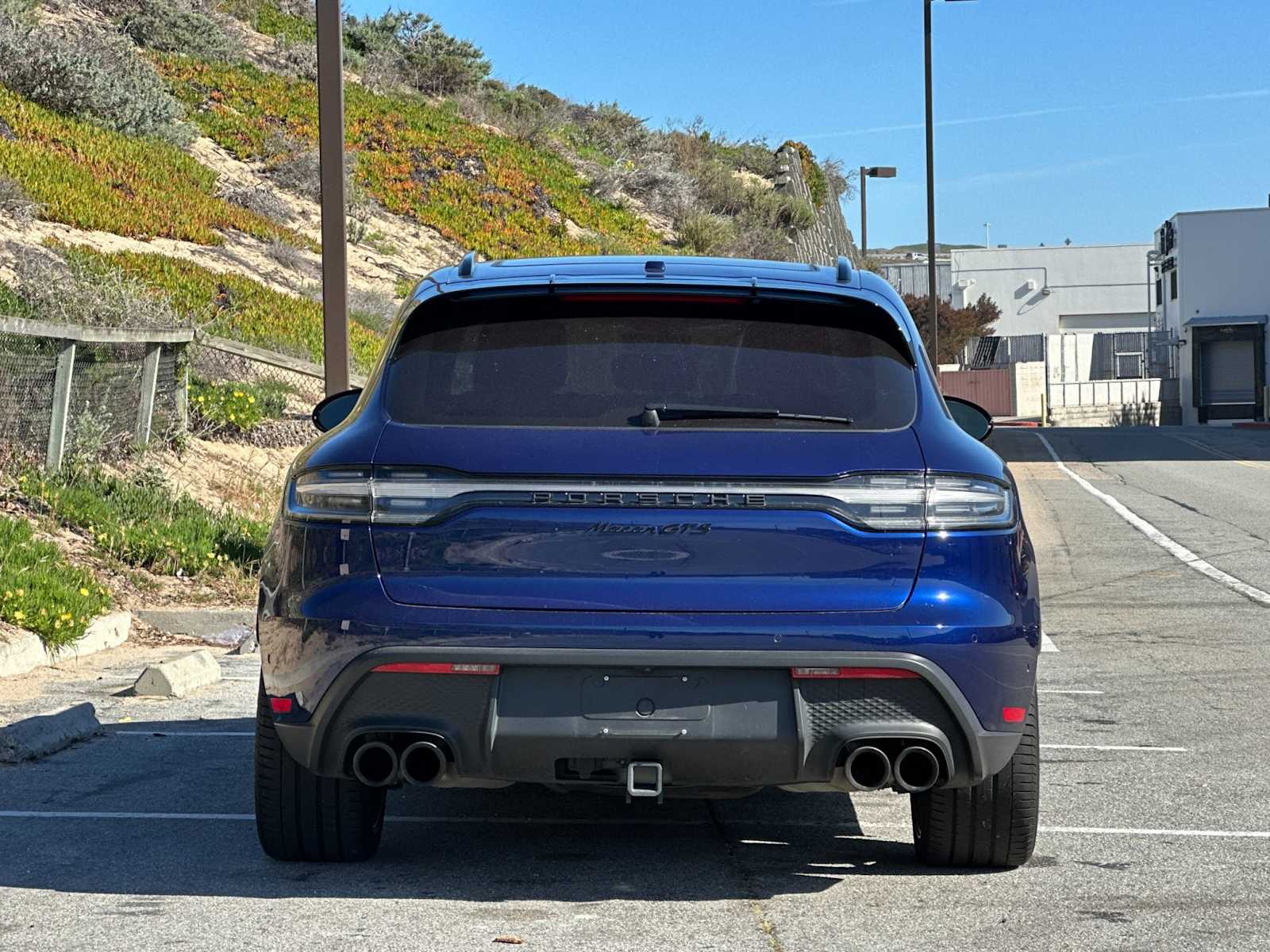 Thumbnail: 2023 Porsche Macan - 8