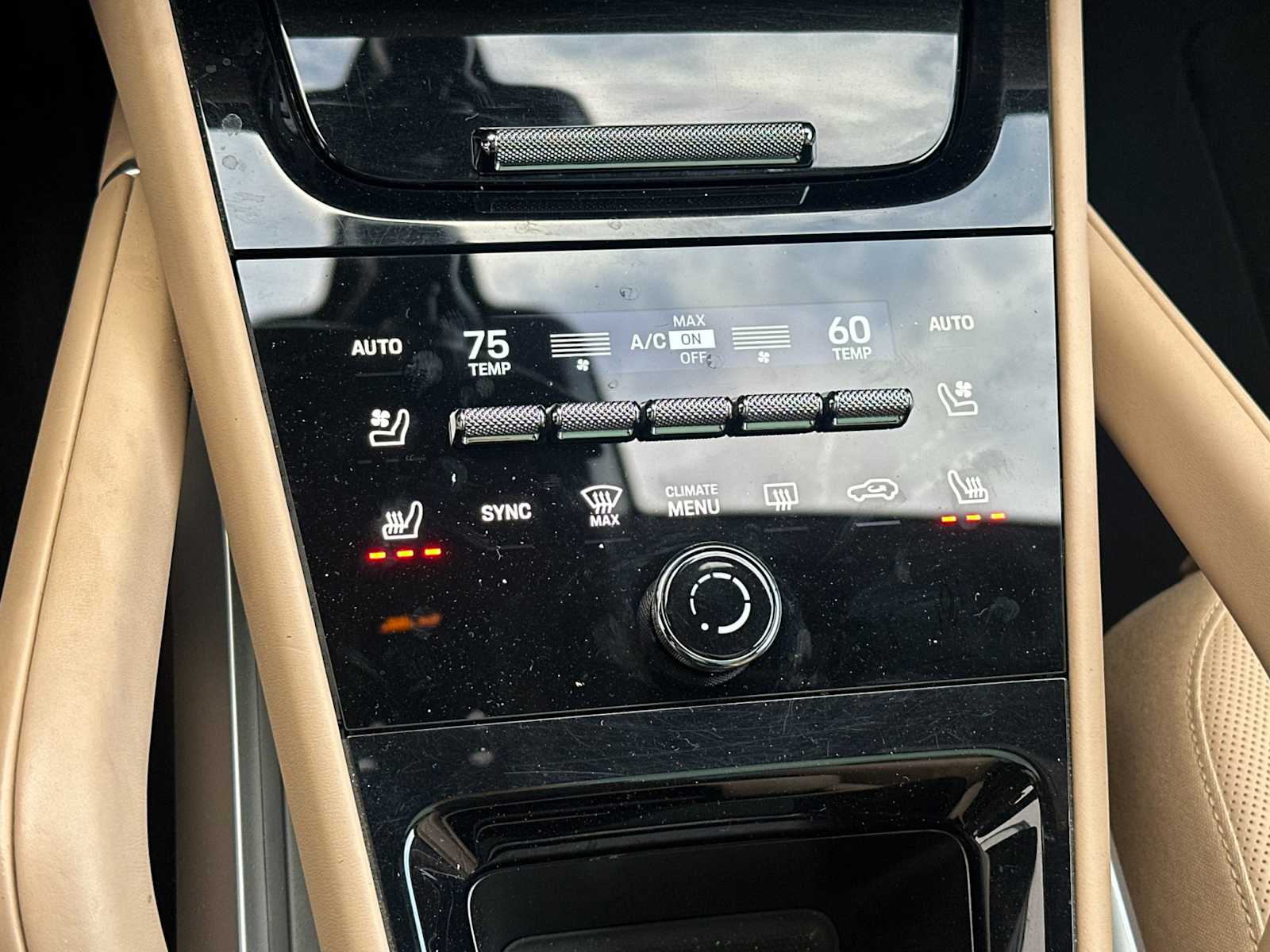 Thumbnail: 2025 Porsche Cayenne - 22