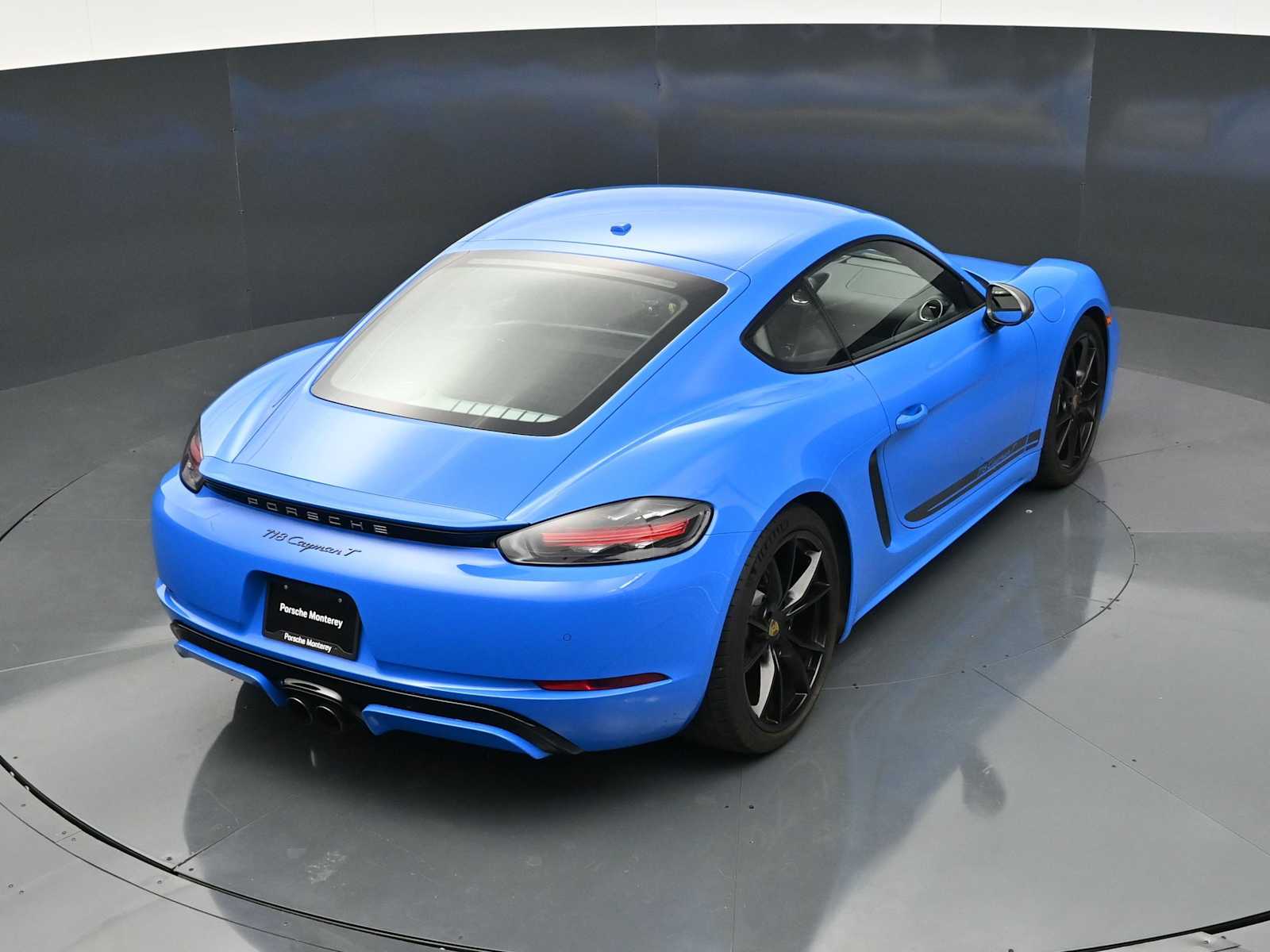 Thumbnail: 2022 Porsche 718 Cayman - 38