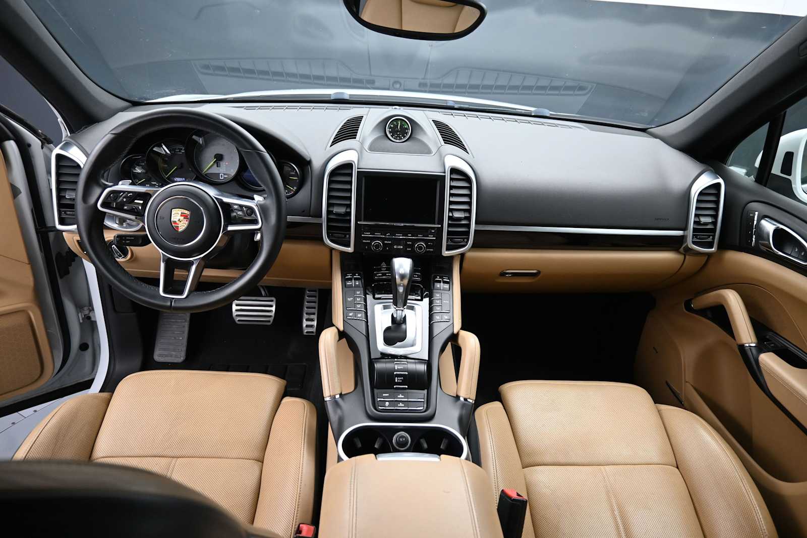 Thumbnail: 2015 Porsche Cayenne - 6