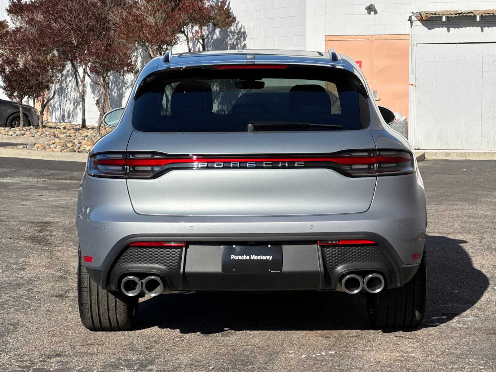 Thumbnail: 2026 Porsche Macan - 8
