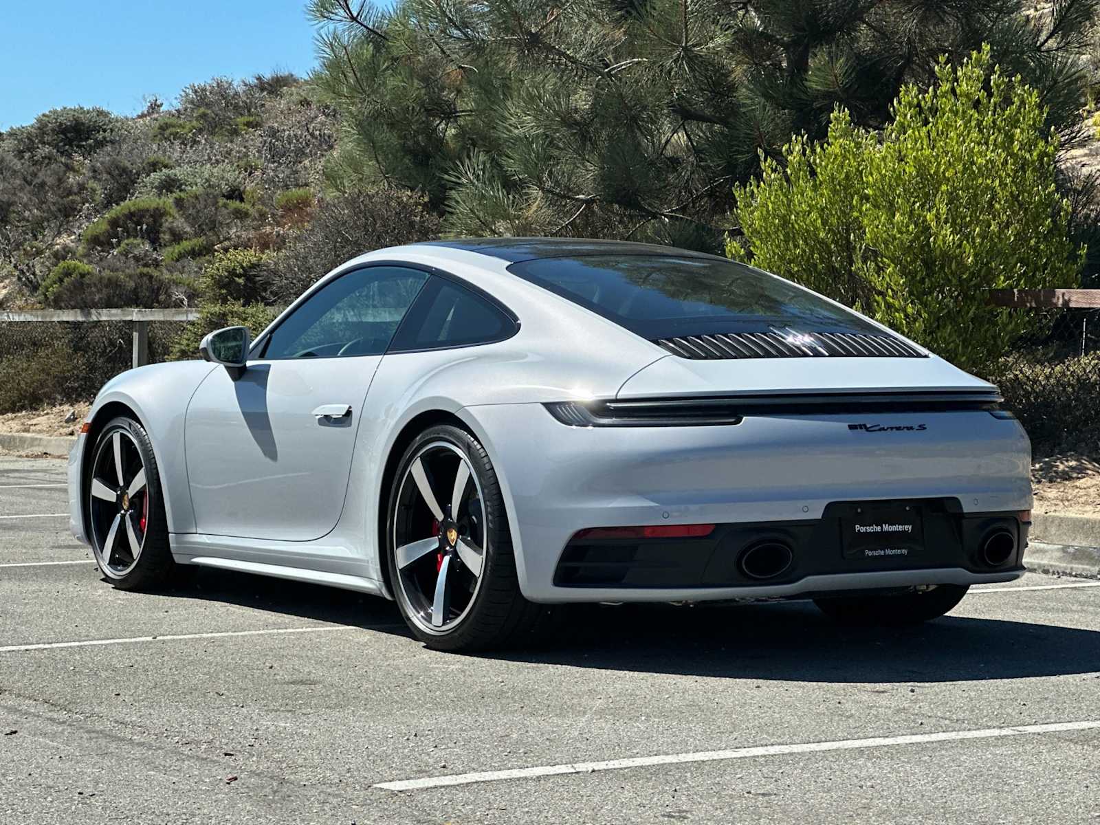2024 Porsche 911 S photo 3