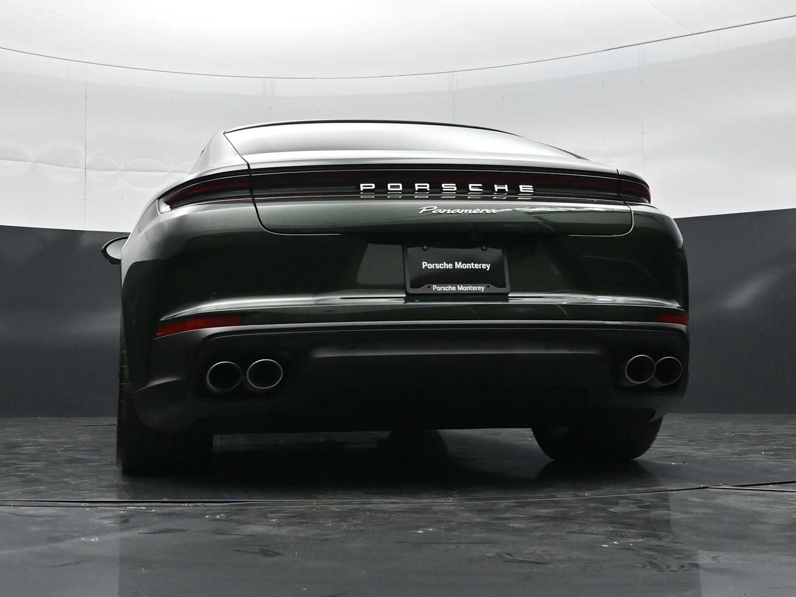 Thumbnail: 2026 Porsche Panamera - 38