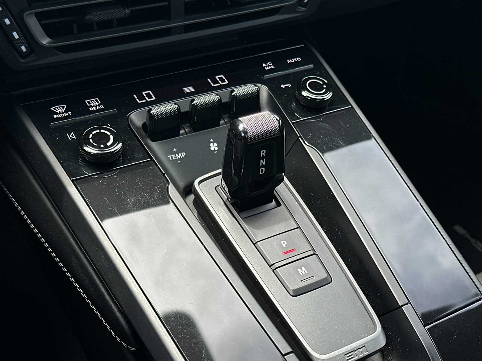 2022 Porsche 911 Carrera S 19