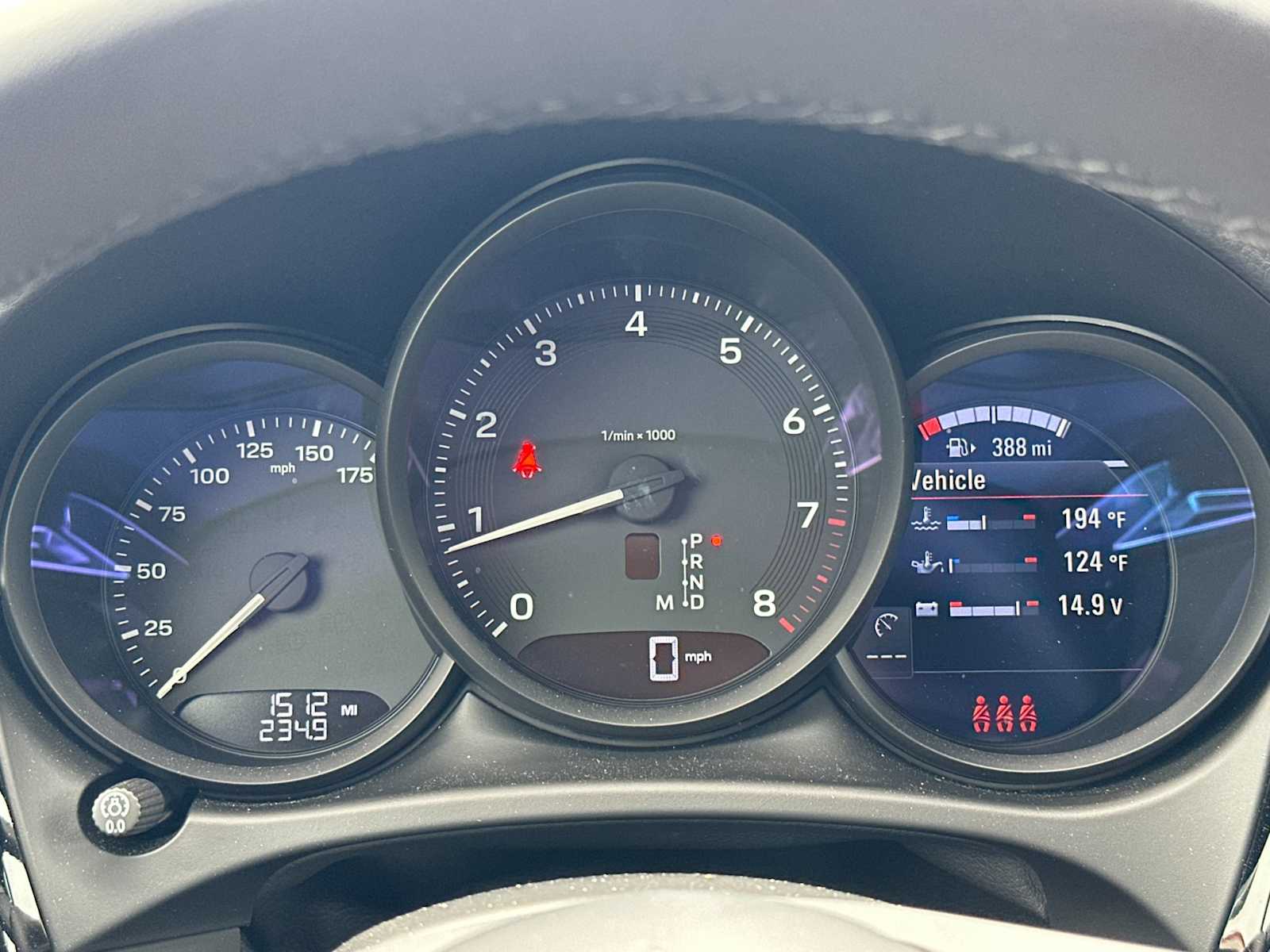 Thumbnail: 2025 Porsche Macan - 23