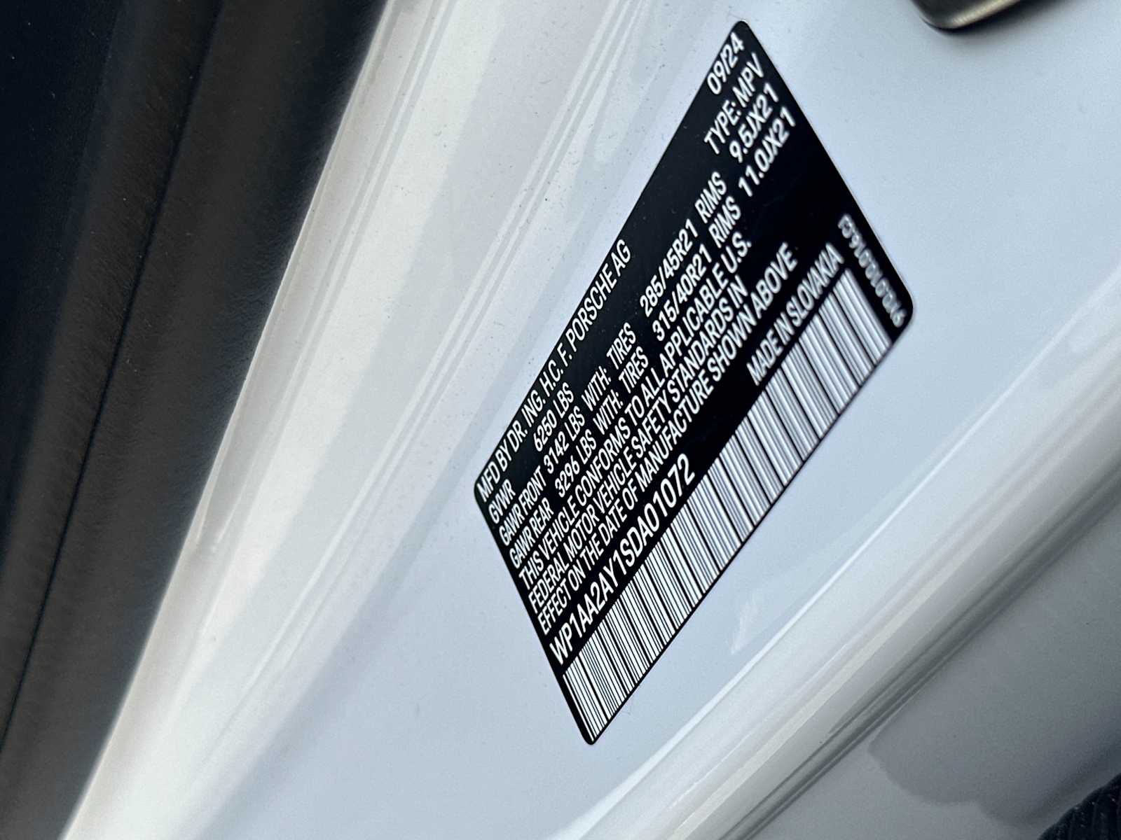 Thumbnail: 2025 Porsche Cayenne - 26