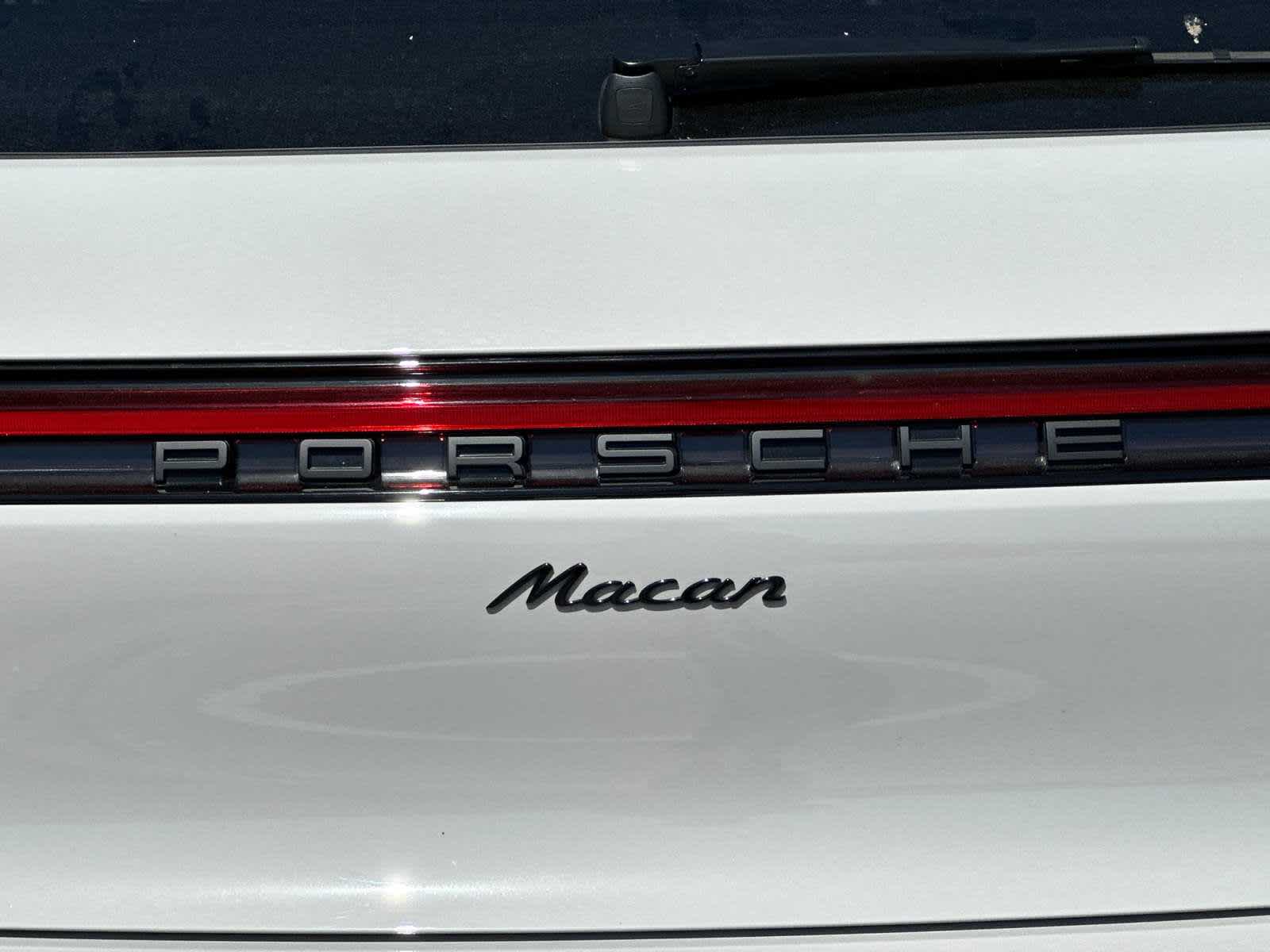 2024 Porsche Macan  28