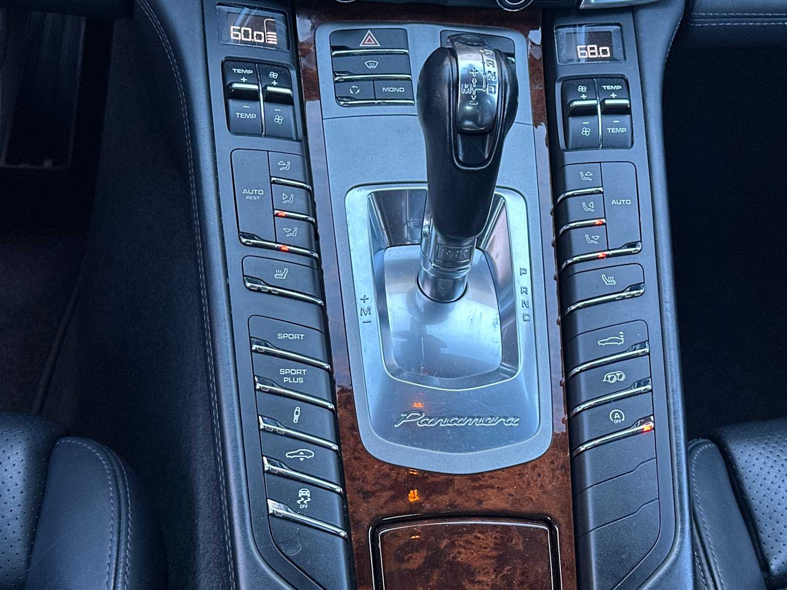 Thumbnail: 2013 Porsche Panamera - 20