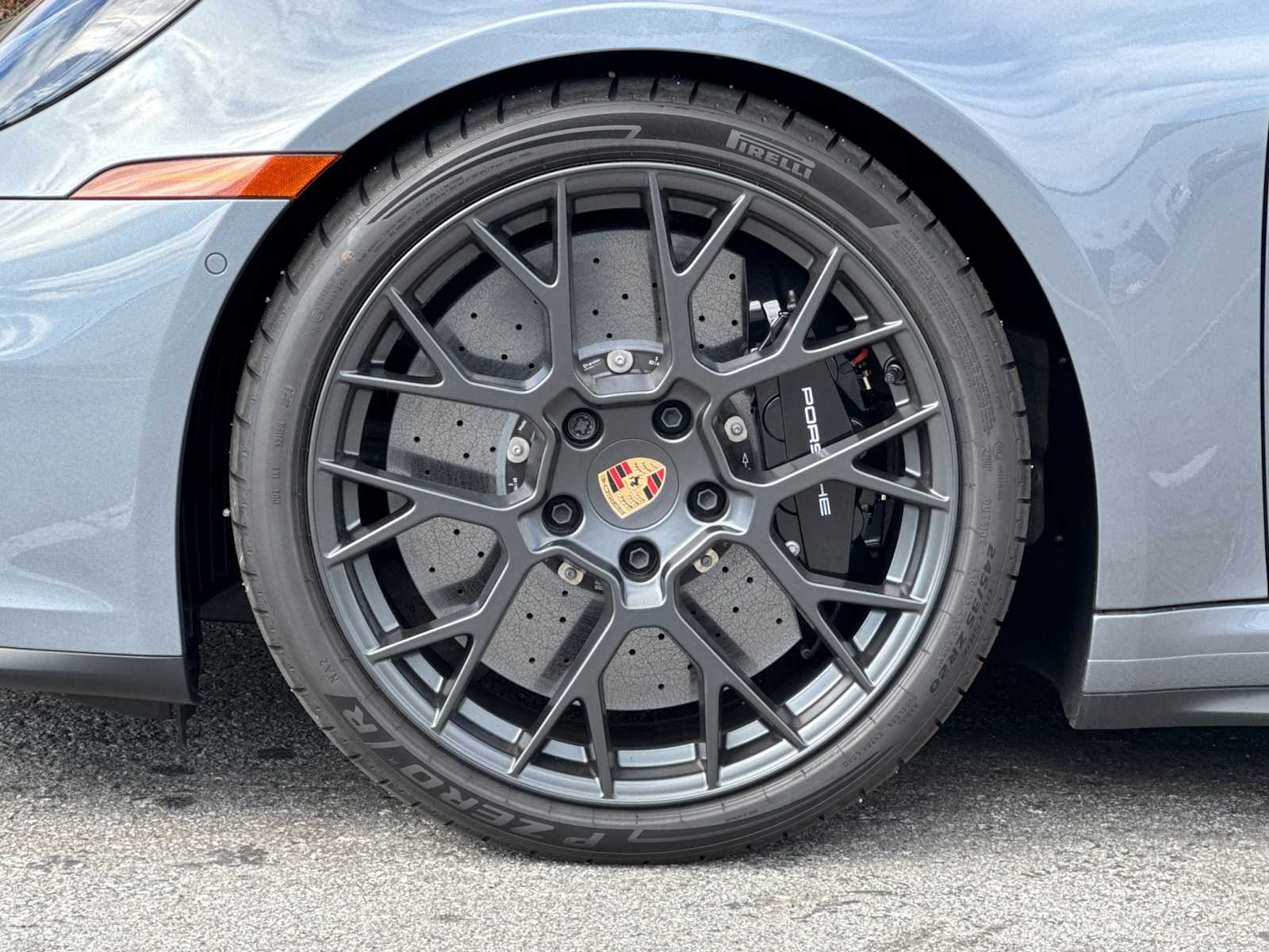 Thumbnail: 2025 Porsche 911 - 26