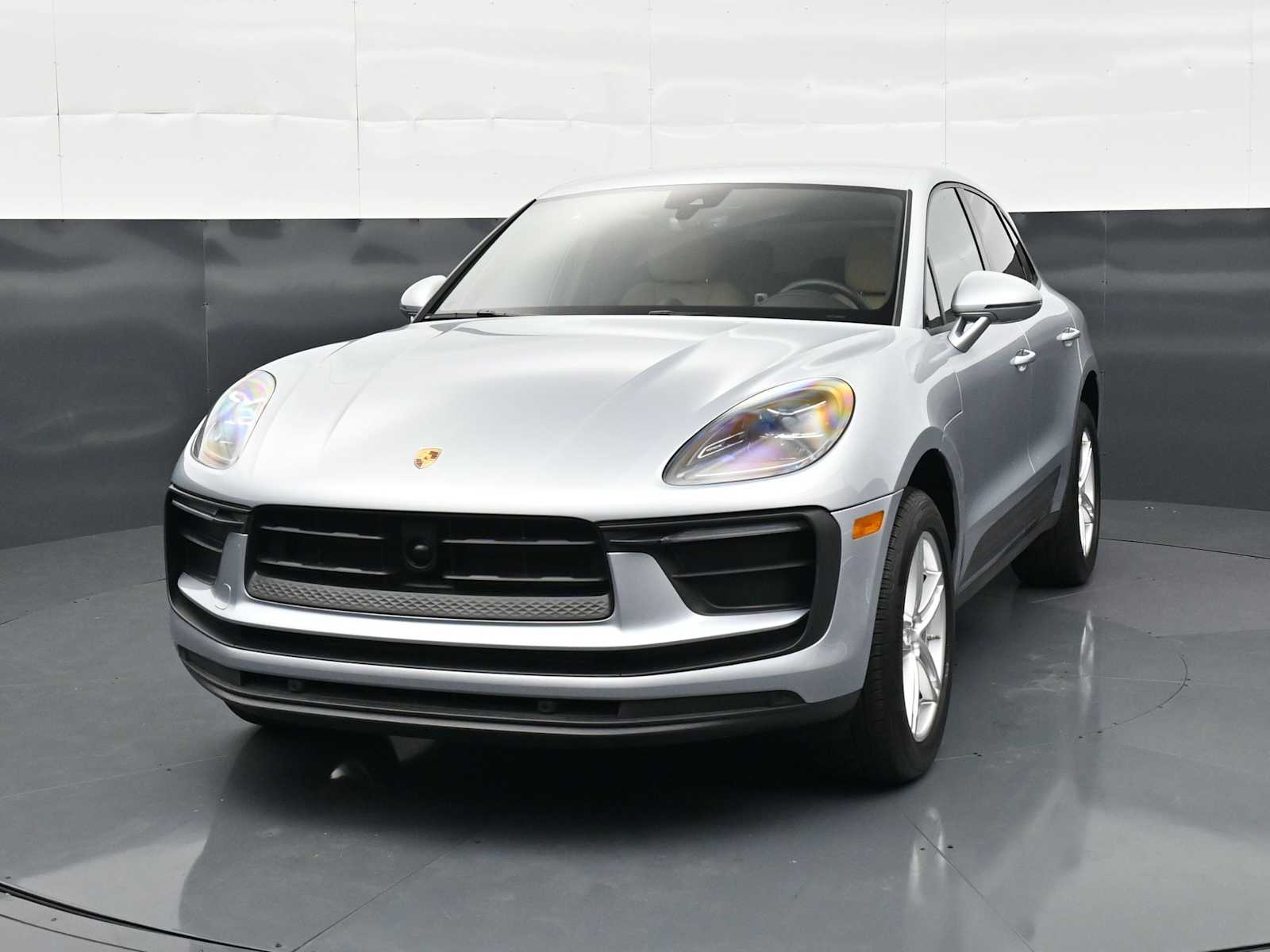 2025 Porsche Macan Base - Photo 27