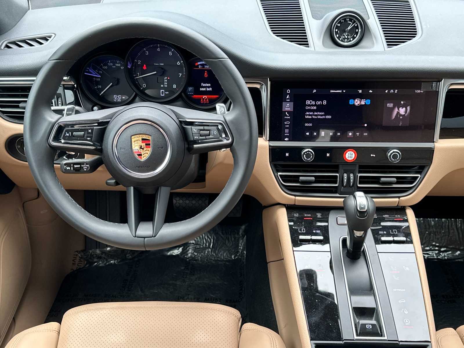 Thumbnail: 2025 Porsche Macan - 15