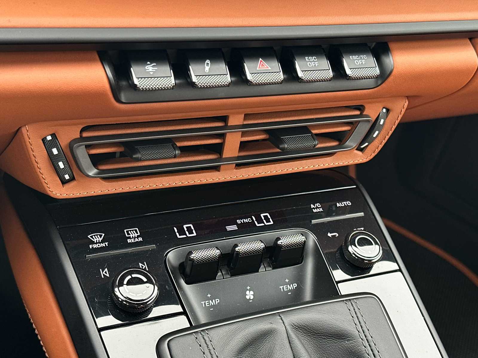 Thumbnail: 2024 Porsche 911 - 19