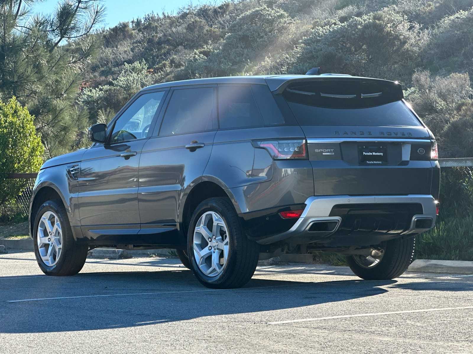 Thumbnail: 2018 Land Rover Range Rover Sport - 3