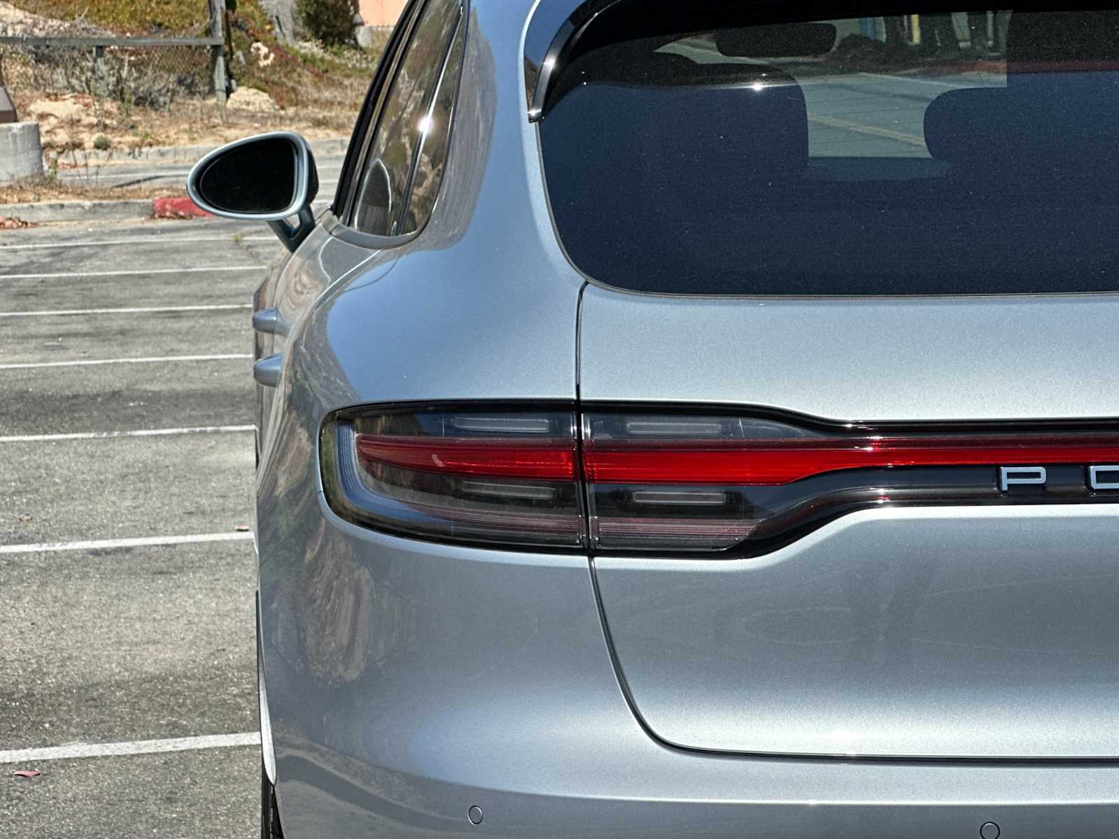 Thumbnail: 2024 Porsche Macan - 25