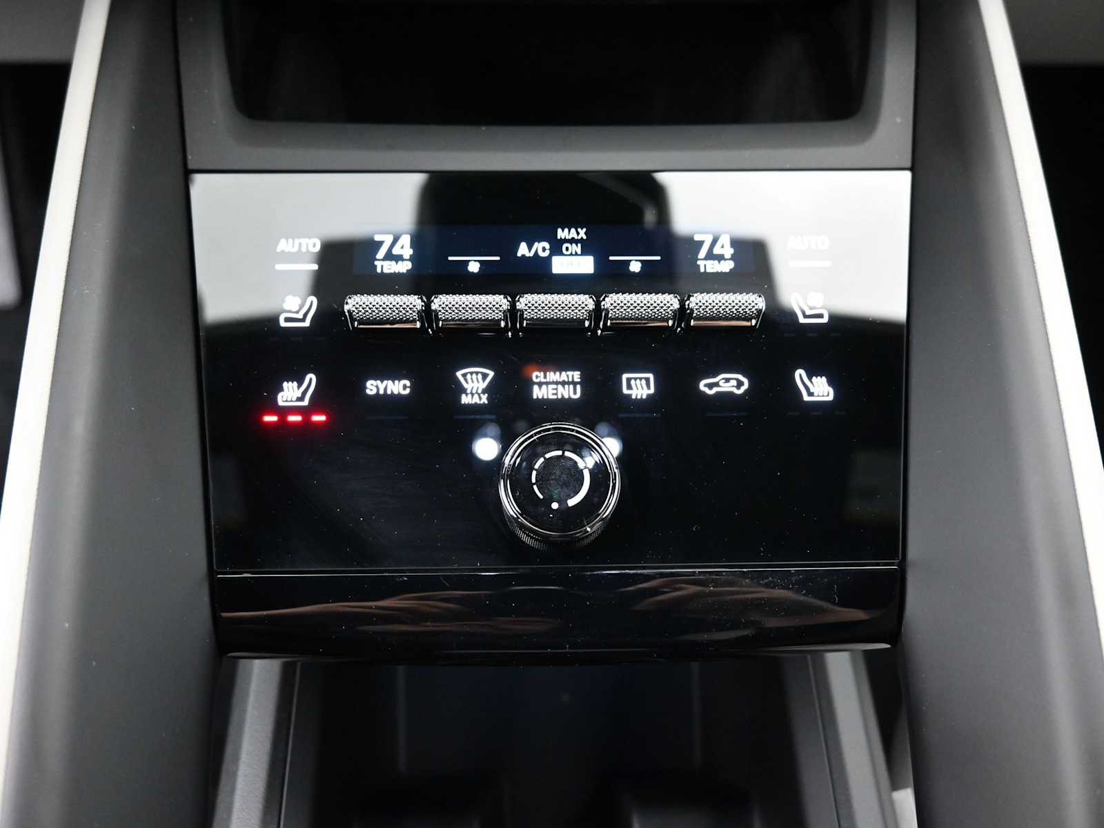 Thumbnail: 2025 Porsche Macan - 15