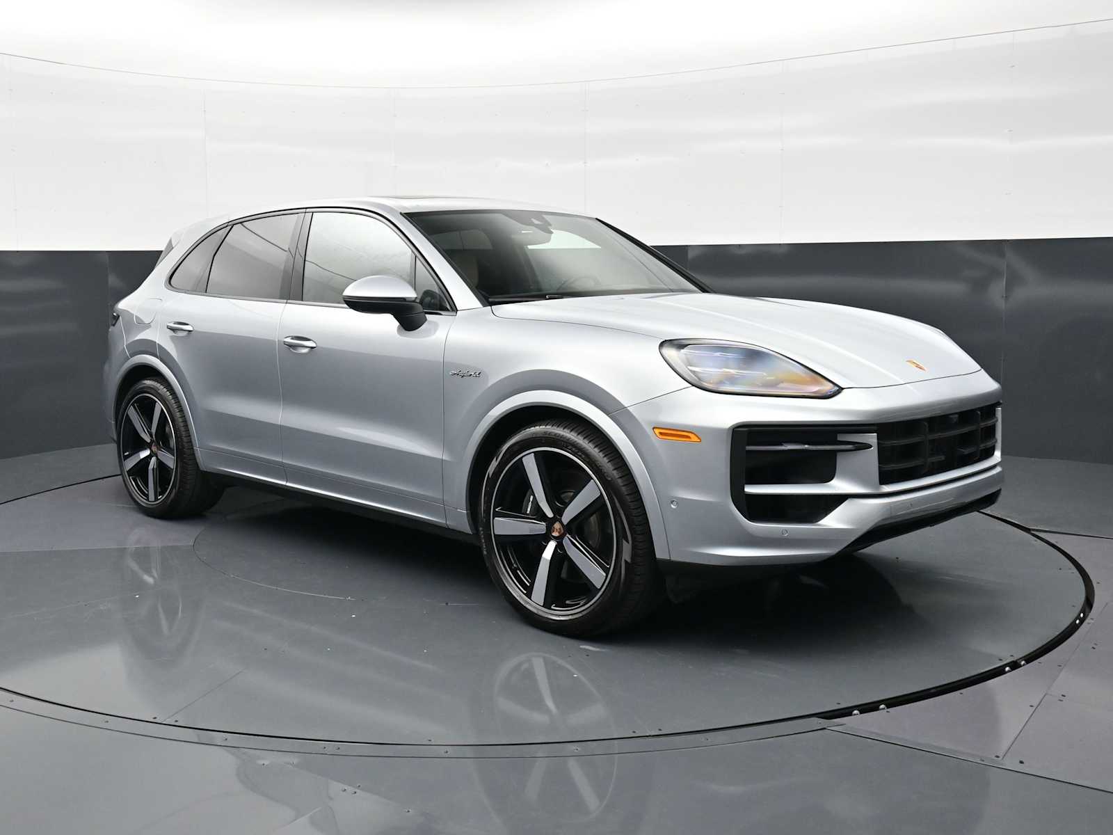 Thumbnail: 2026 Porsche Cayenne - 31