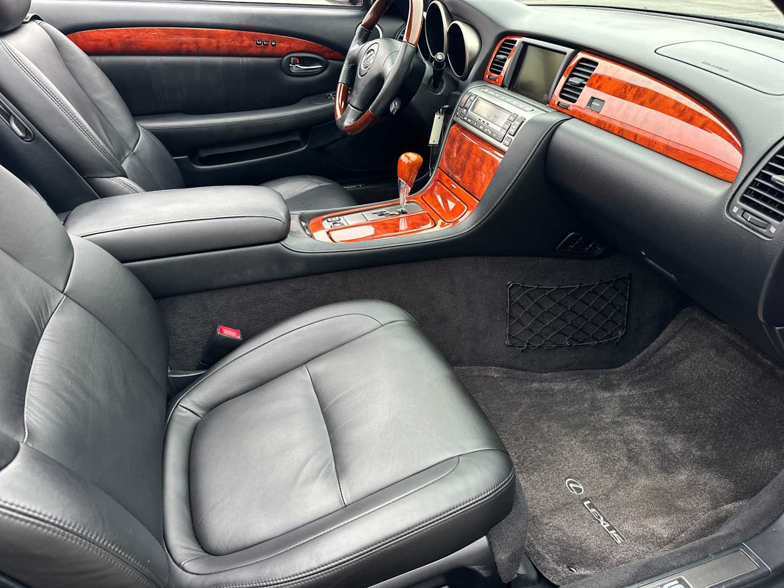 Thumbnail: 2006 Lexus SC - 17
