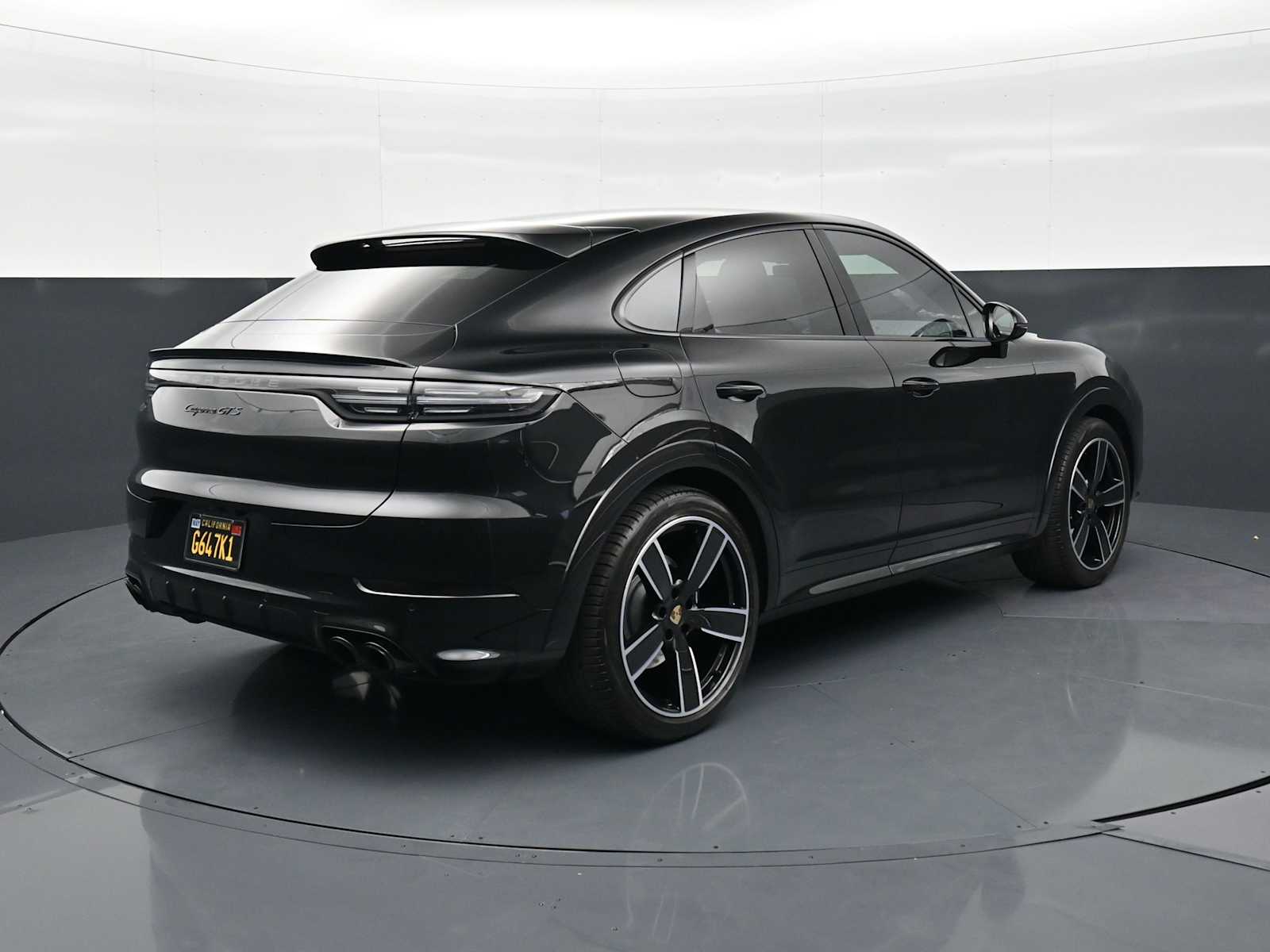 Thumbnail: 2023 Porsche  - 28