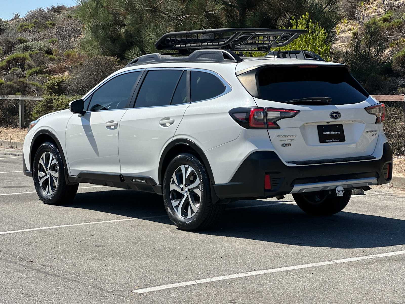 2020 Subaru Outback Limited XT photo 2