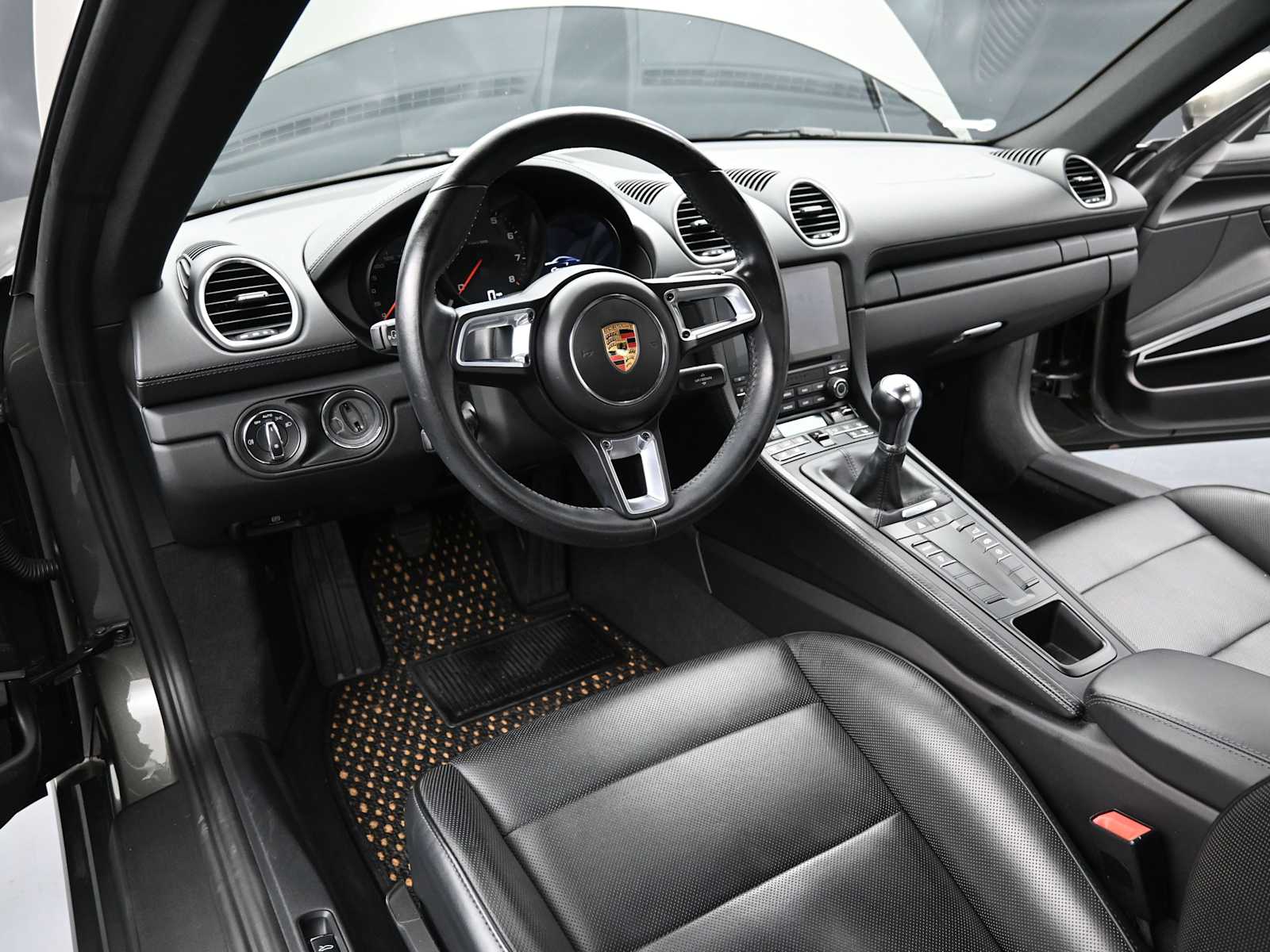 Thumbnail: 2022 Porsche 718 Cayman - 4