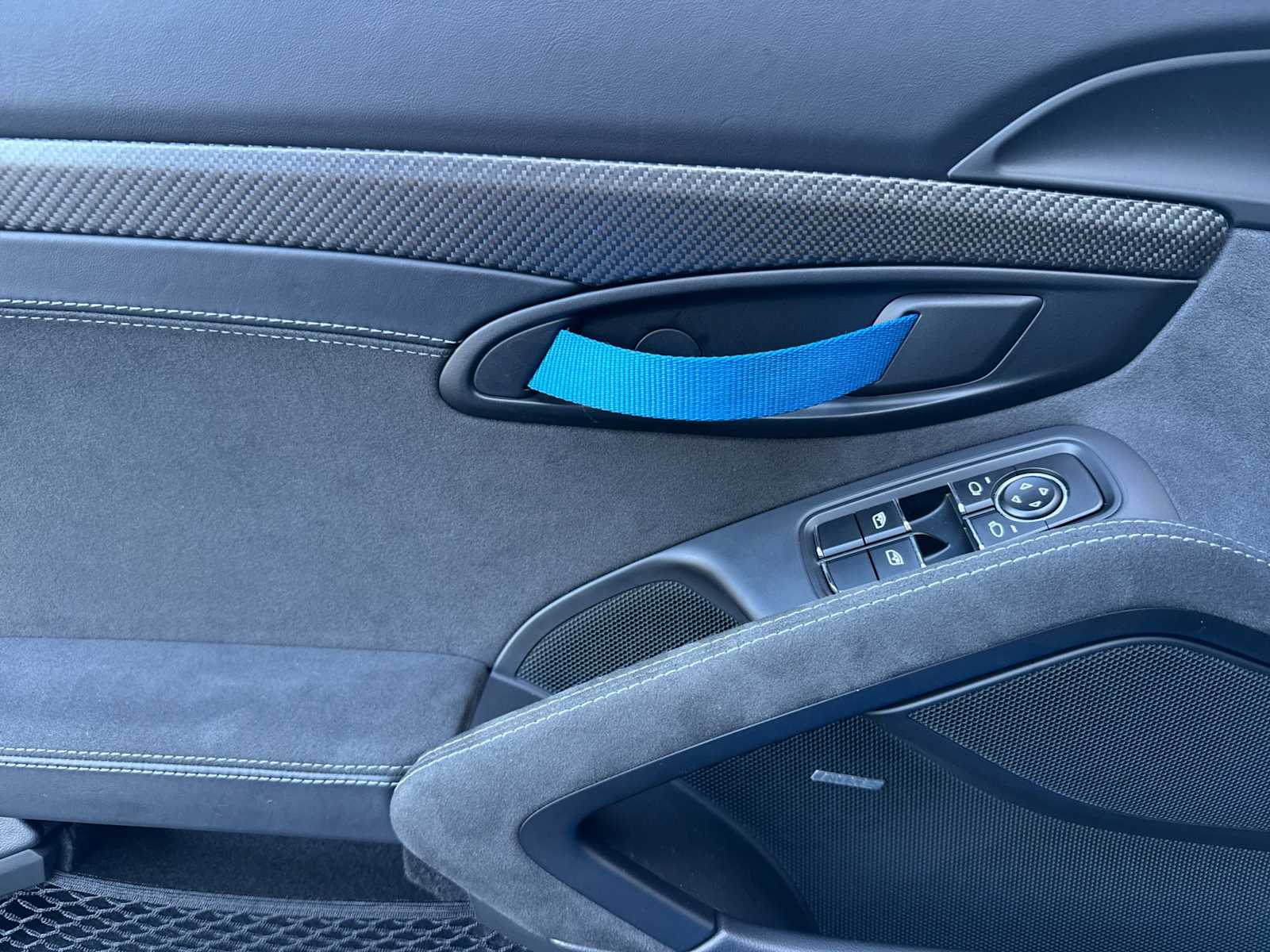 Thumbnail: 2025 Porsche 718 Cayman - 12