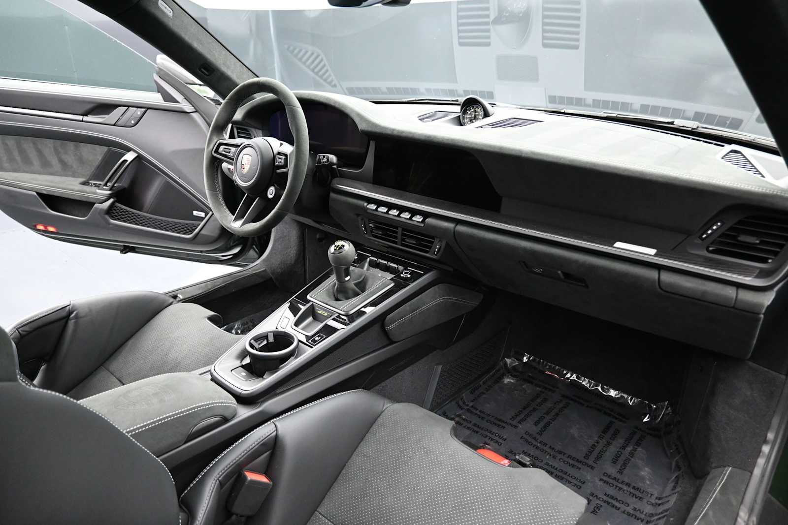 2026 Porsche 911 GT3 - Photo 17