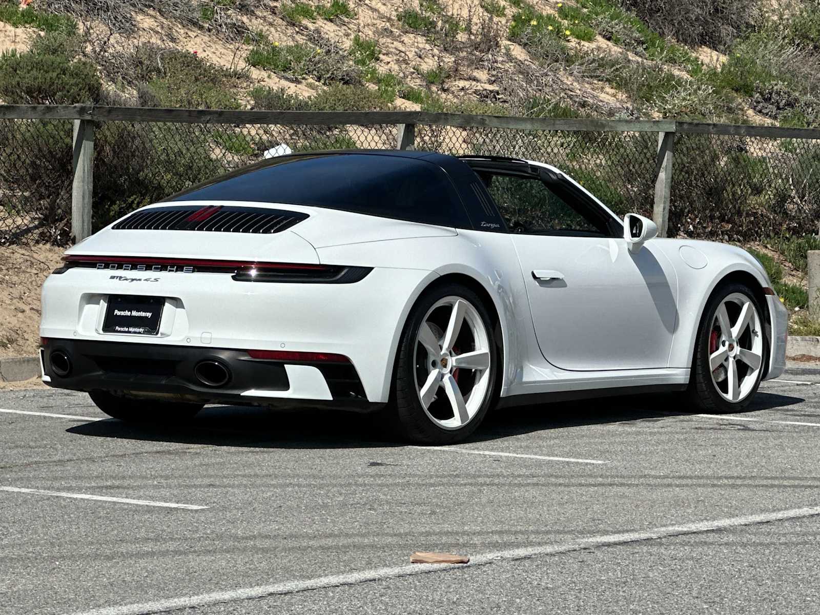 Thumbnail: 2022 Porsche 911 - 6