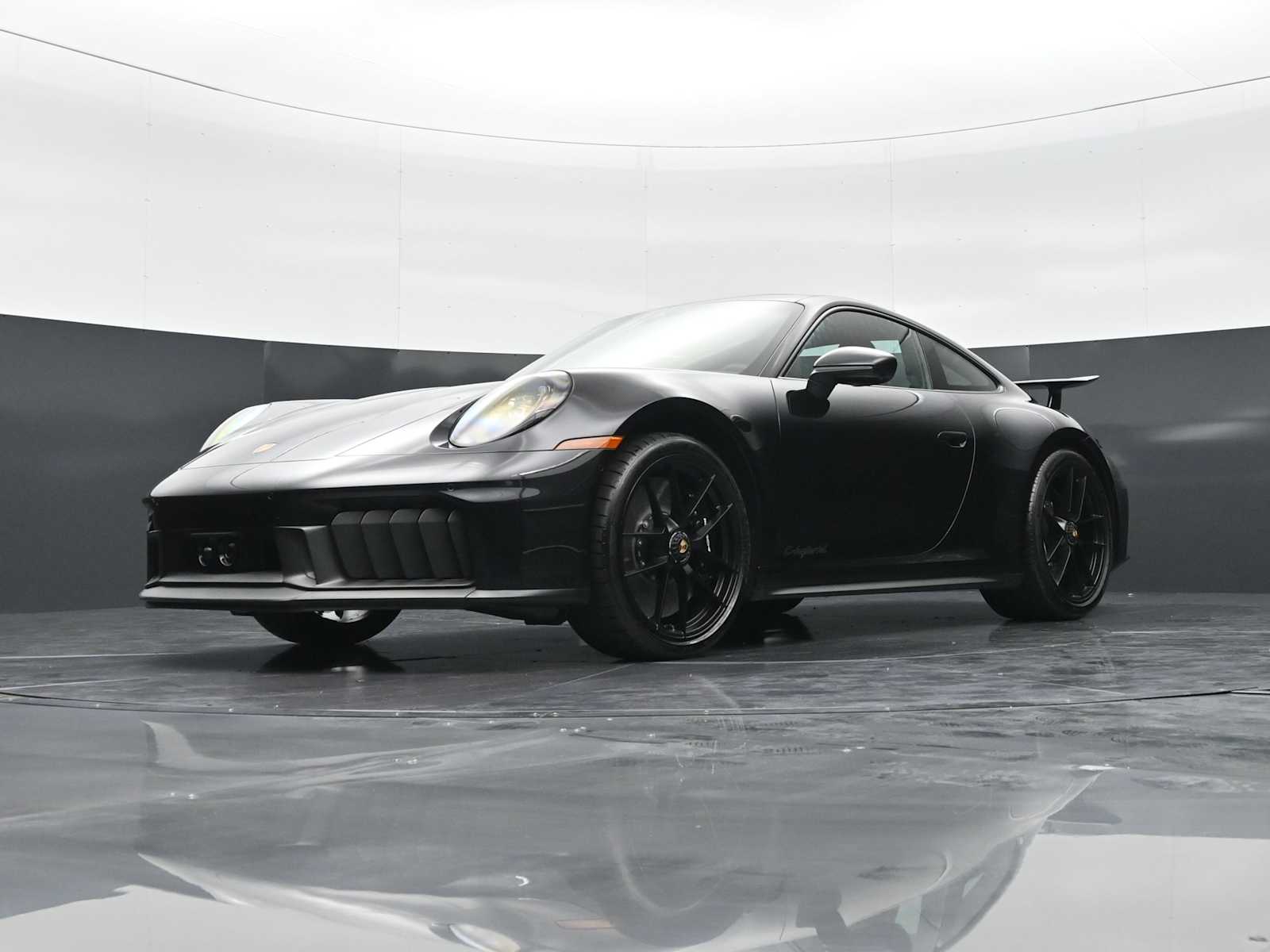 Thumbnail: 2026 Porsche 911 - 36
