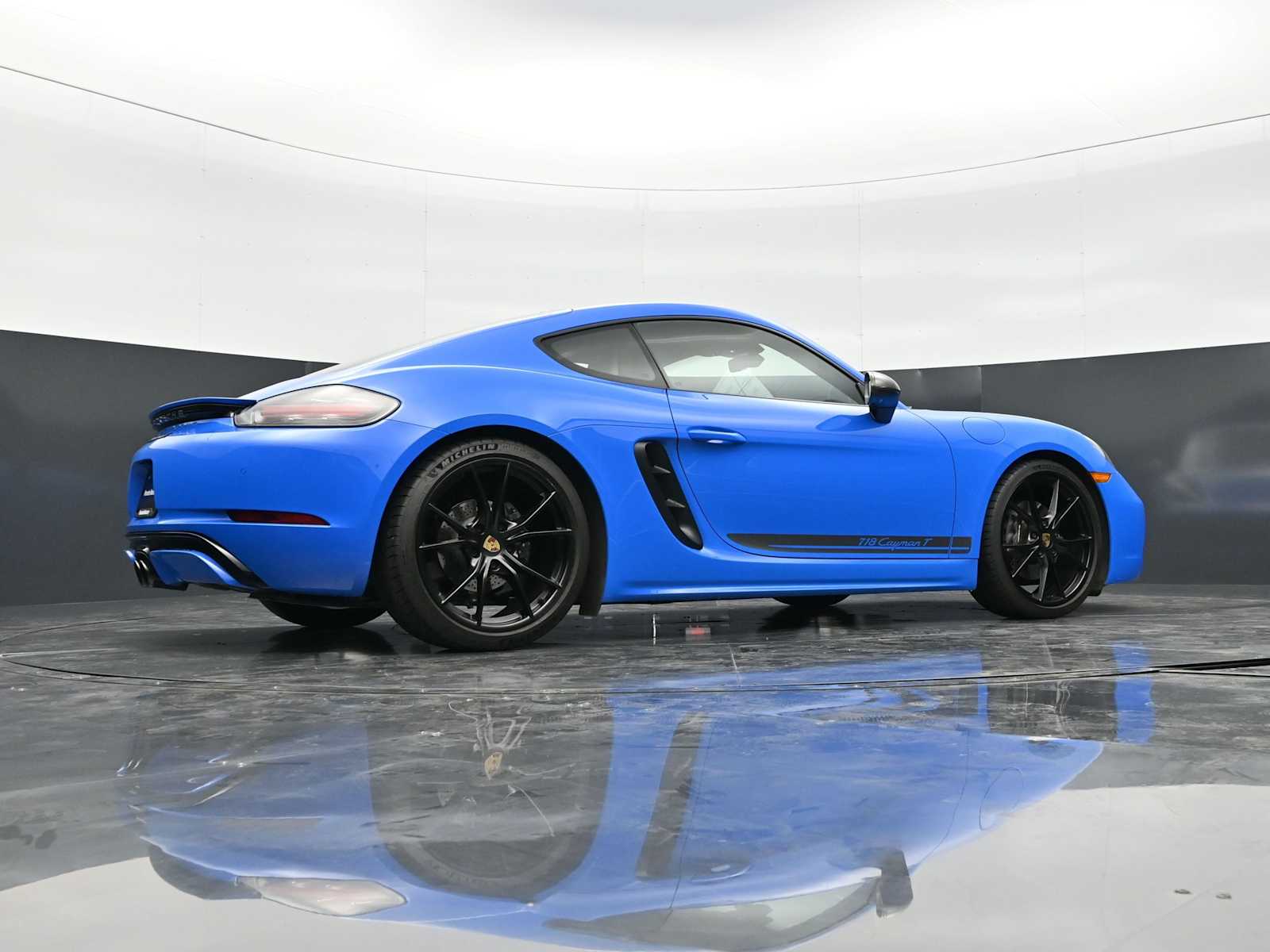 Thumbnail: 2022 Porsche 718 Cayman - 47