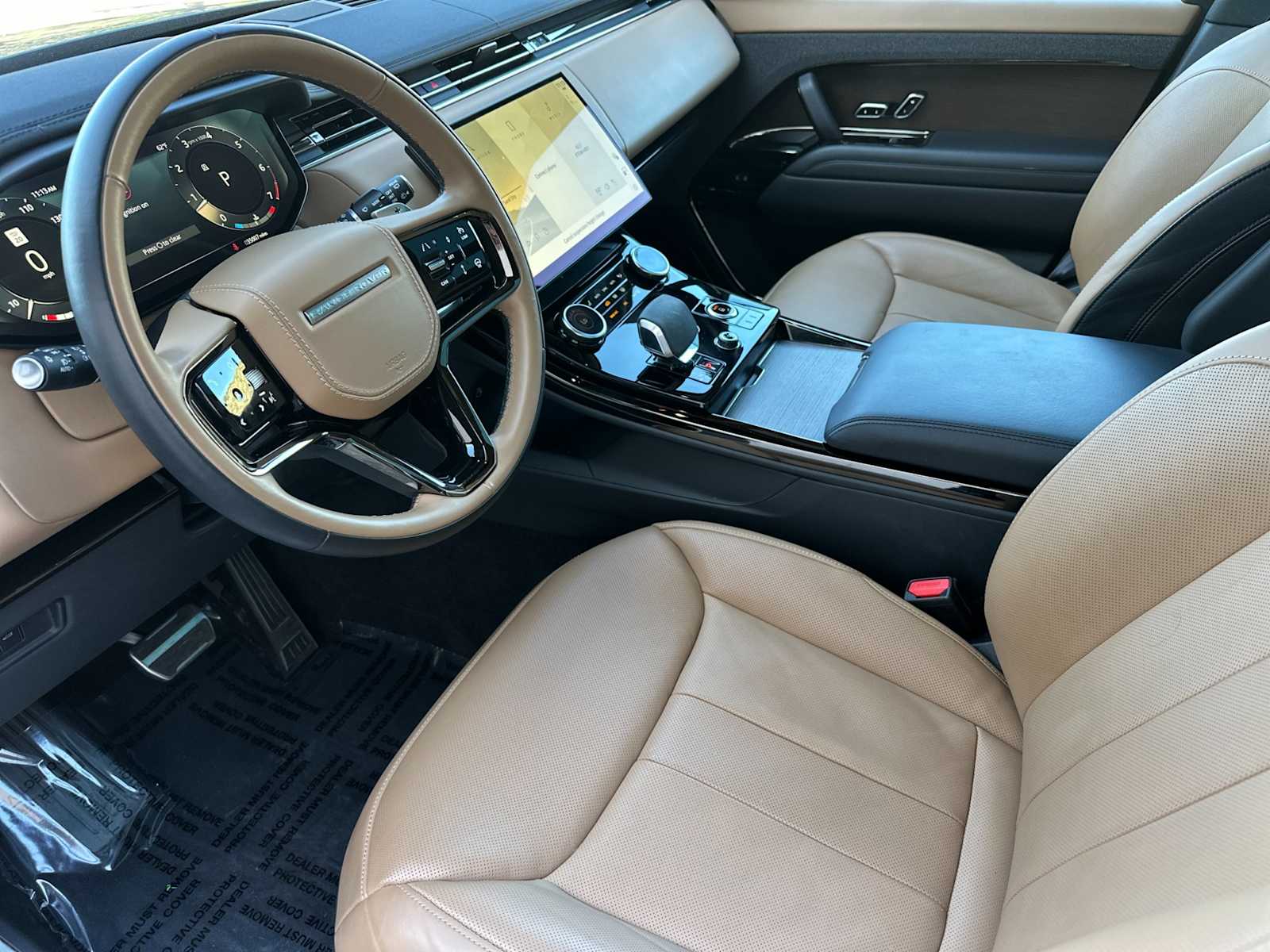 Thumbnail: 2023 Land Rover Range Rover Sport - 4