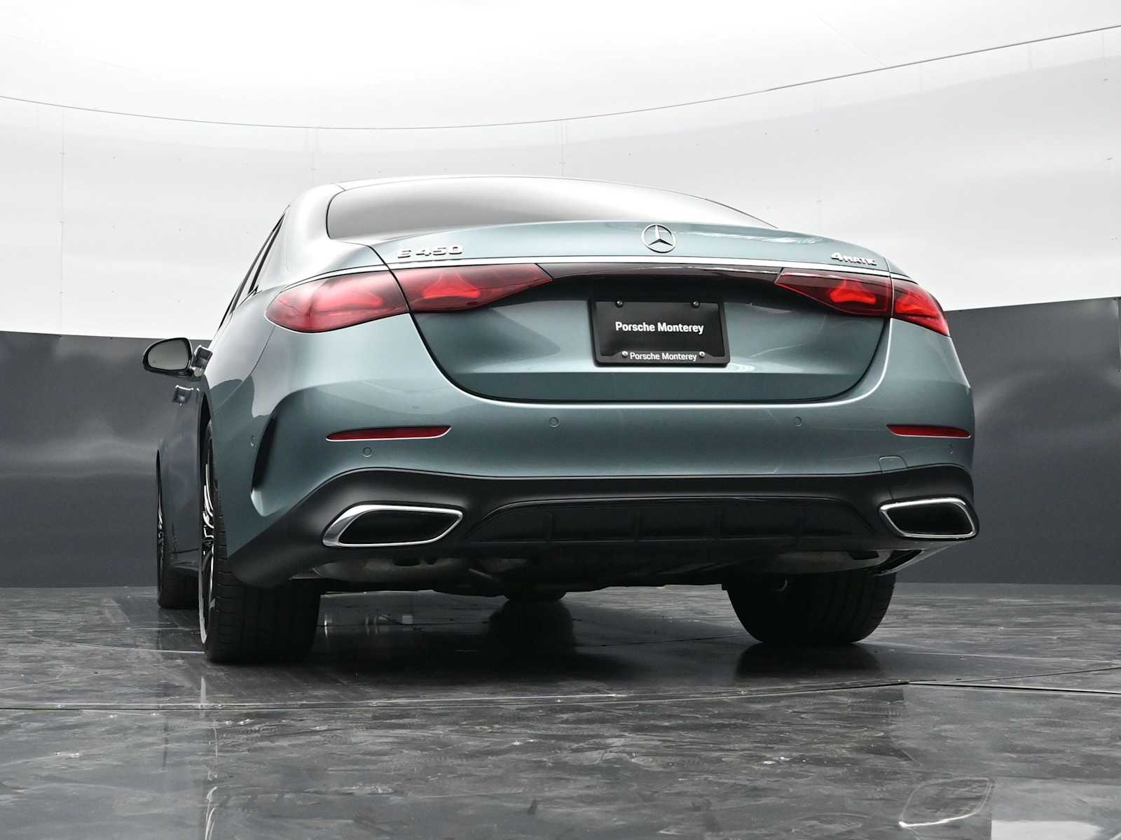 Thumbnail: 2025 Mercedes-Benz E-Class - 43