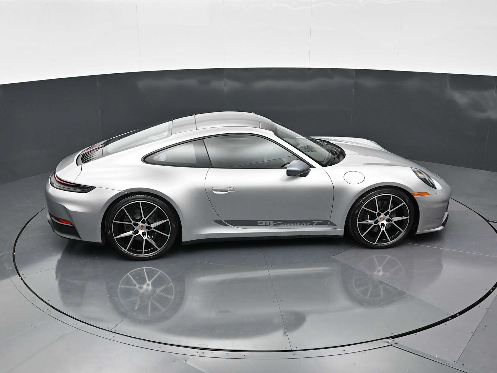 Thumbnail: 2026 Porsche 911 - 37