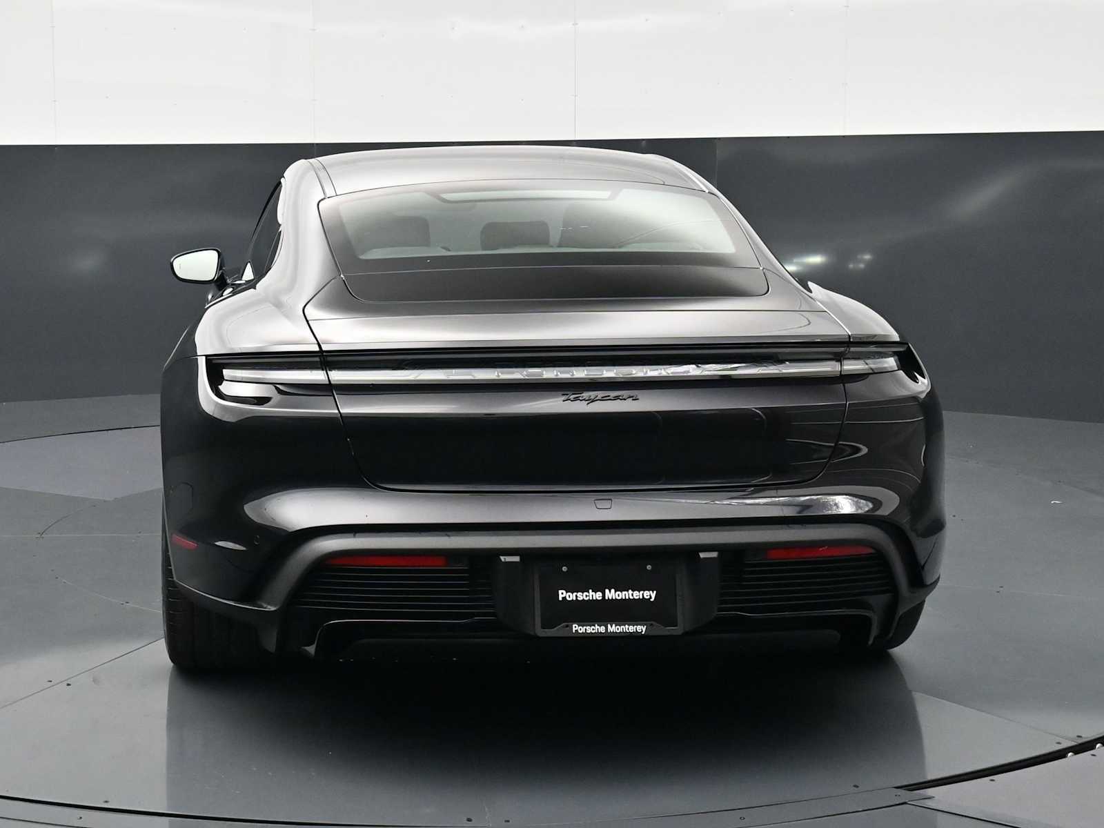 Thumbnail: 2026 Porsche Taycan - 25