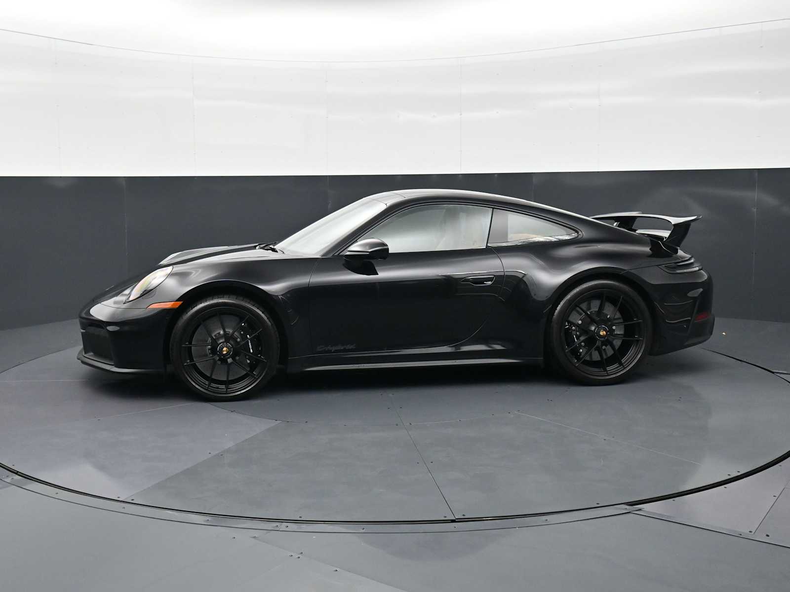 Thumbnail: 2026 Porsche 911 - 2