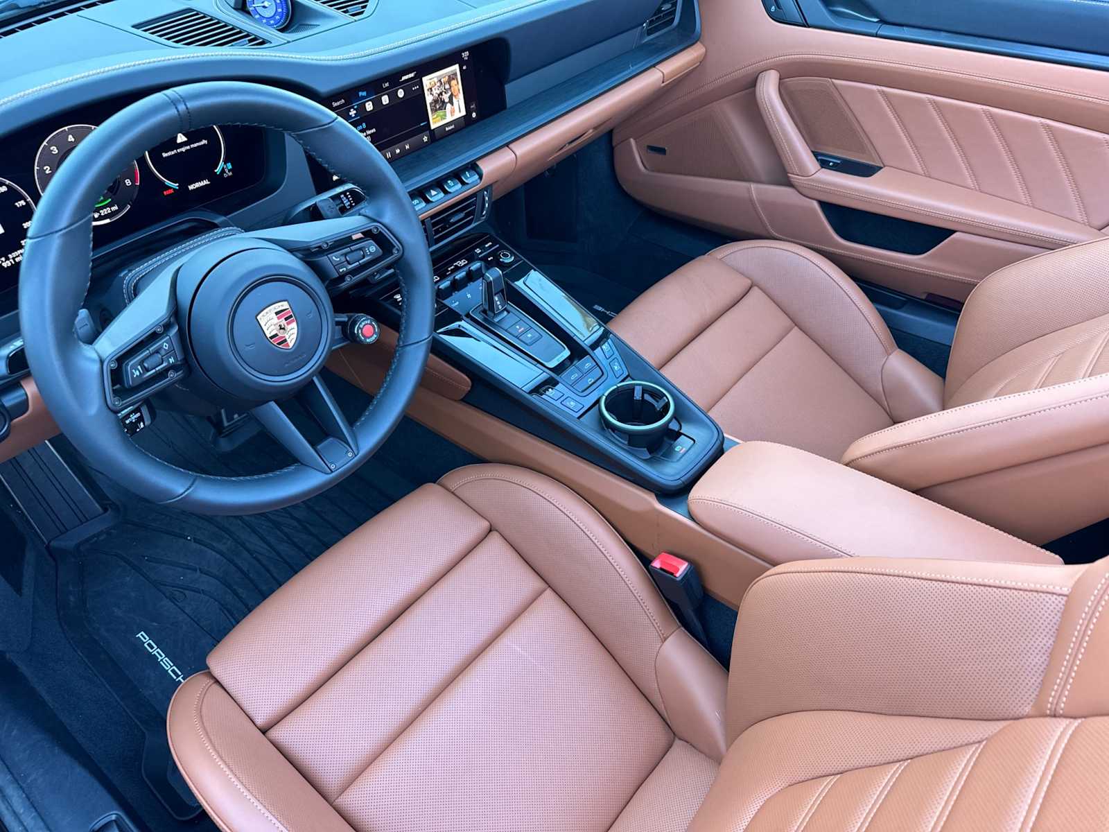 Thumbnail: 2025 Porsche 911 - 4