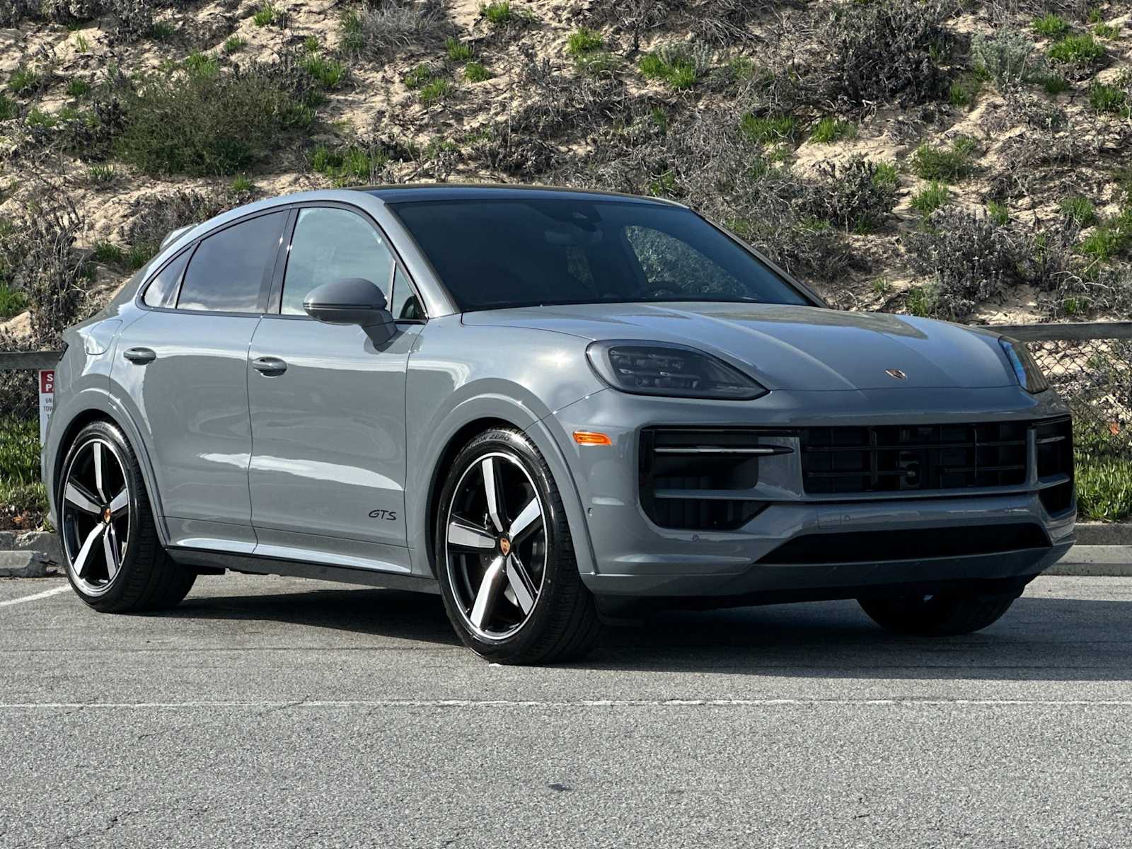 Thumbnail: 2026 Porsche  - 10