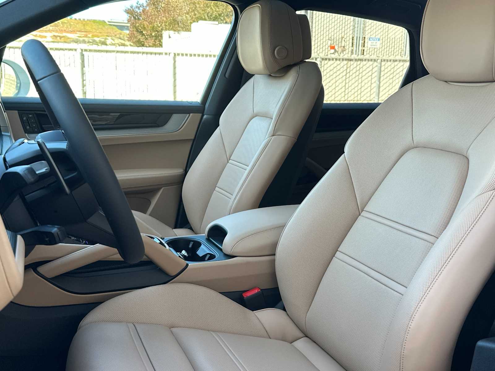 Thumbnail: 2026 Porsche Cayenne - 5