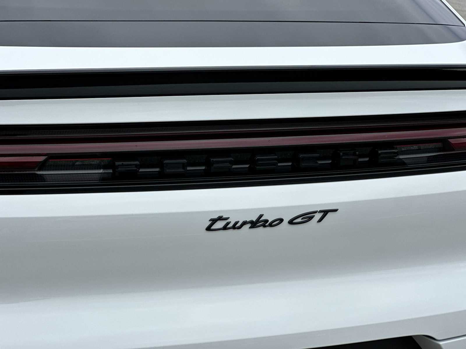 Thumbnail: 2025 Porsche  - 25